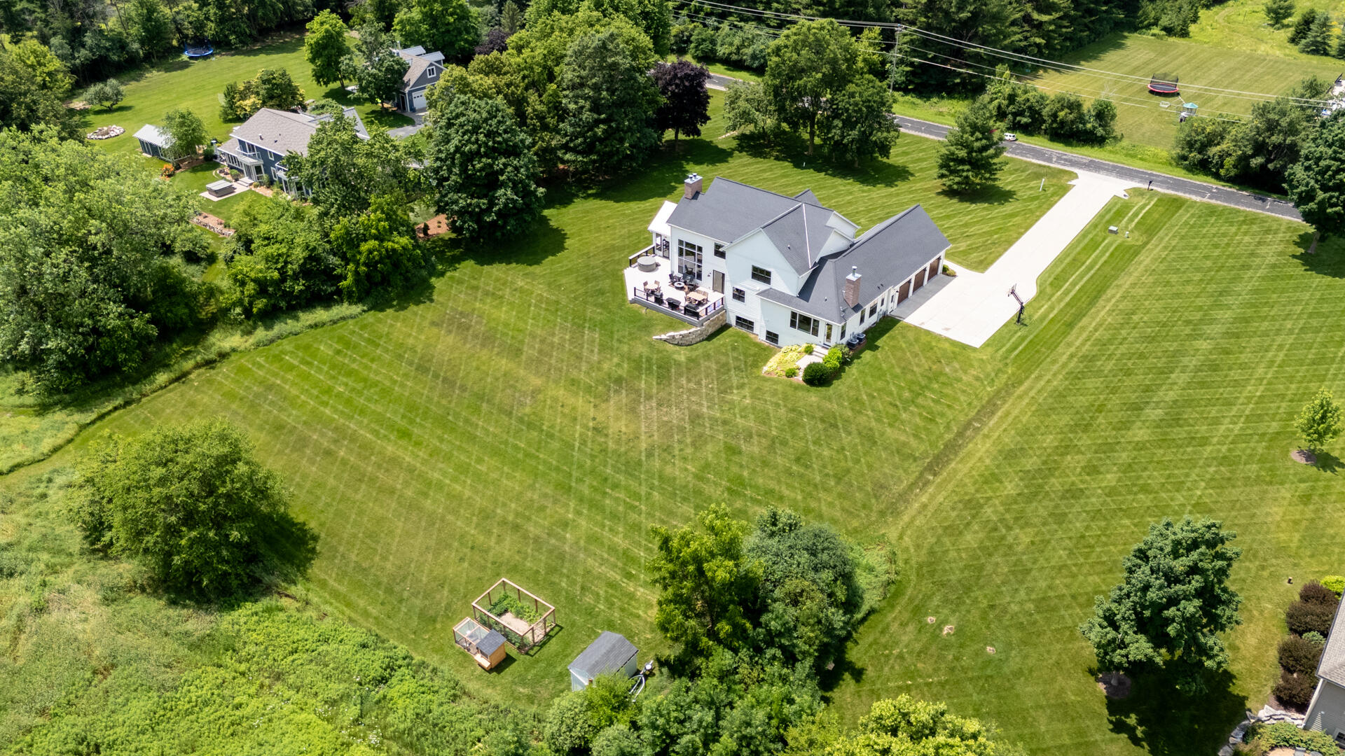 Wisconsin Lake Home for sale (MLS#: 1924862) at 998 N Griffith Rd, in Summit, Wisconsin. (12 of 64)