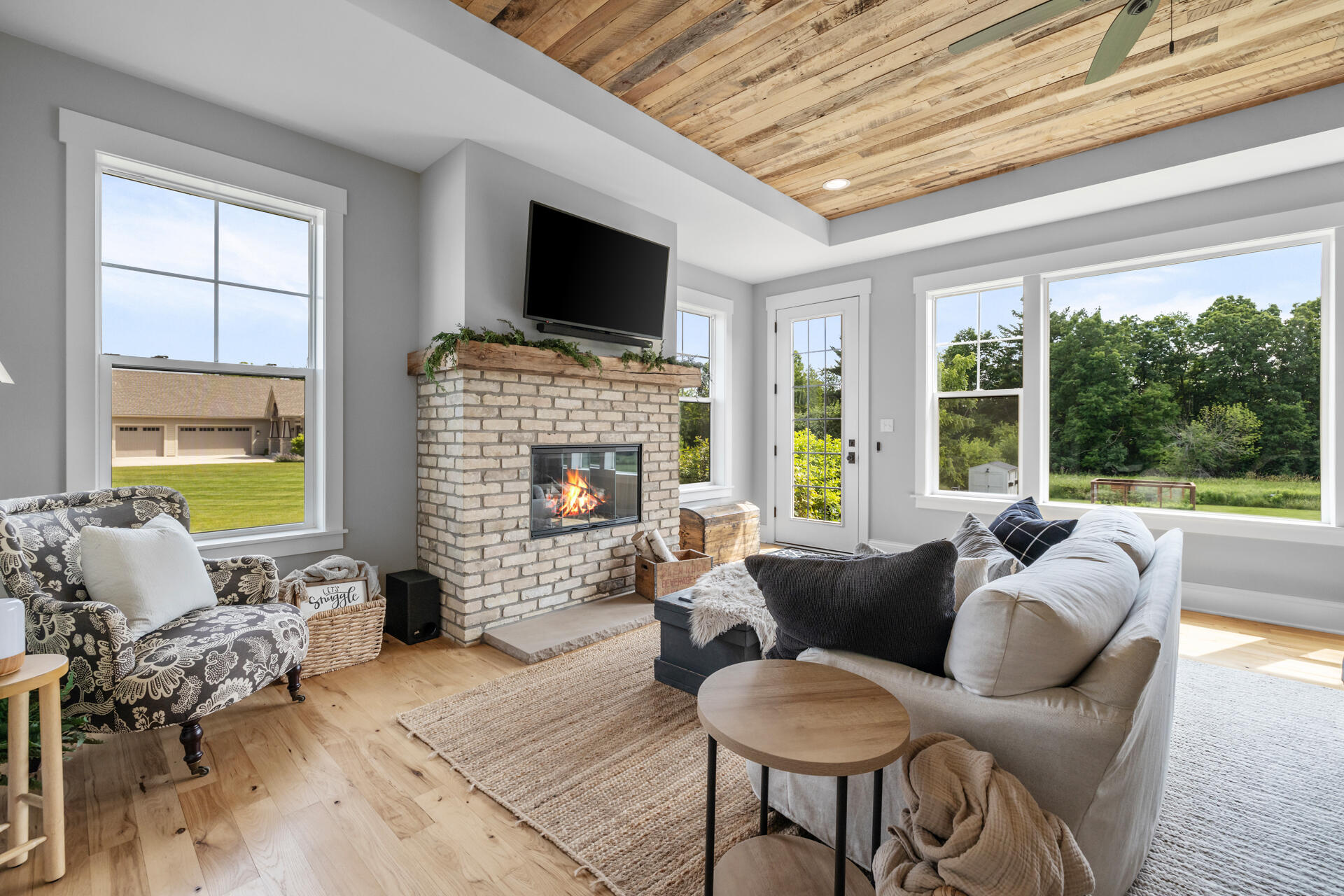 Wisconsin Lake Home for sale (MLS#: 1924862) at 998 N Griffith Rd, in Summit, Wisconsin. (41 of 64)