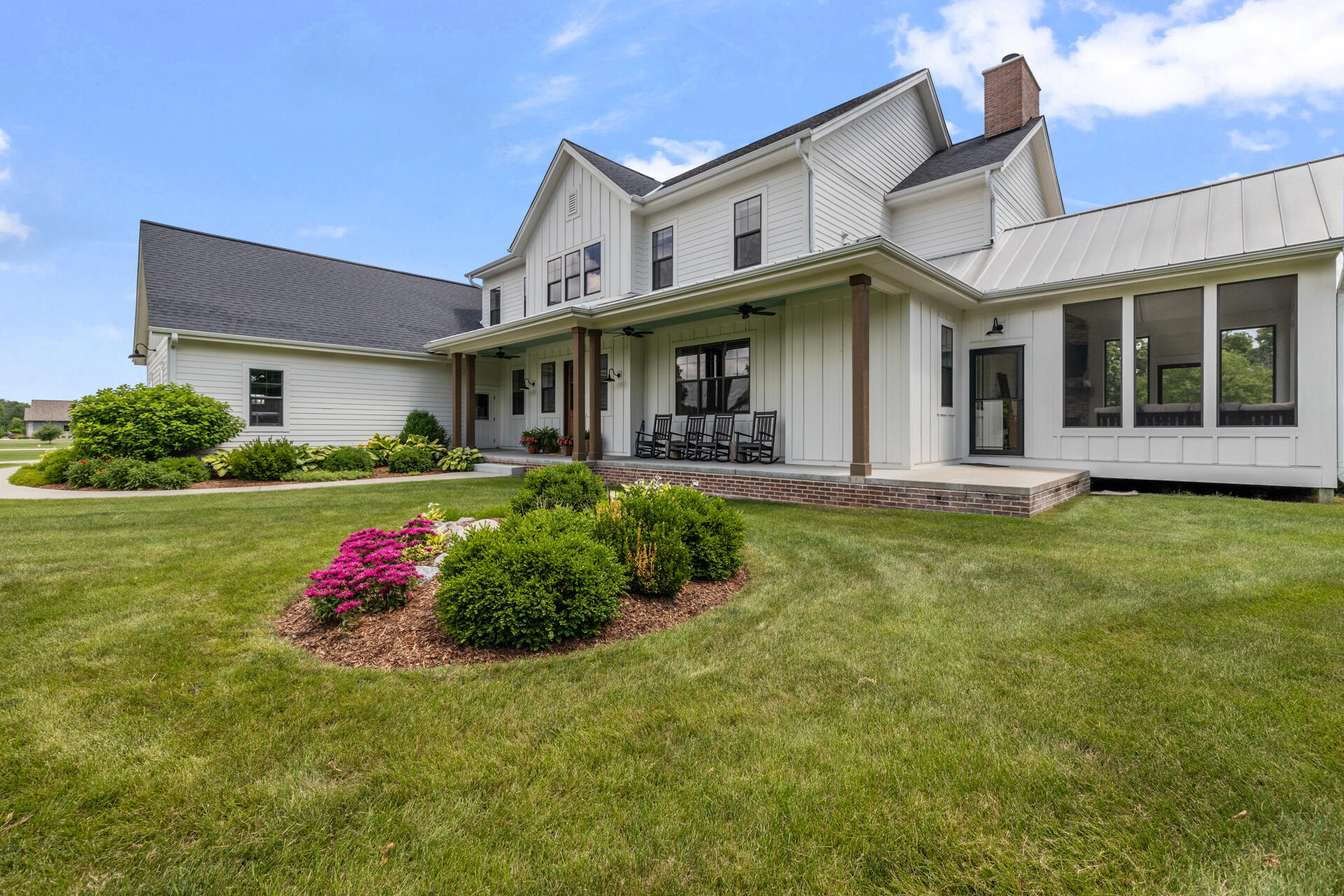 Wisconsin Lake Home for sale (MLS#: 1924862) at 998 N Griffith Rd, in Summit, Wisconsin. (6 of 64)