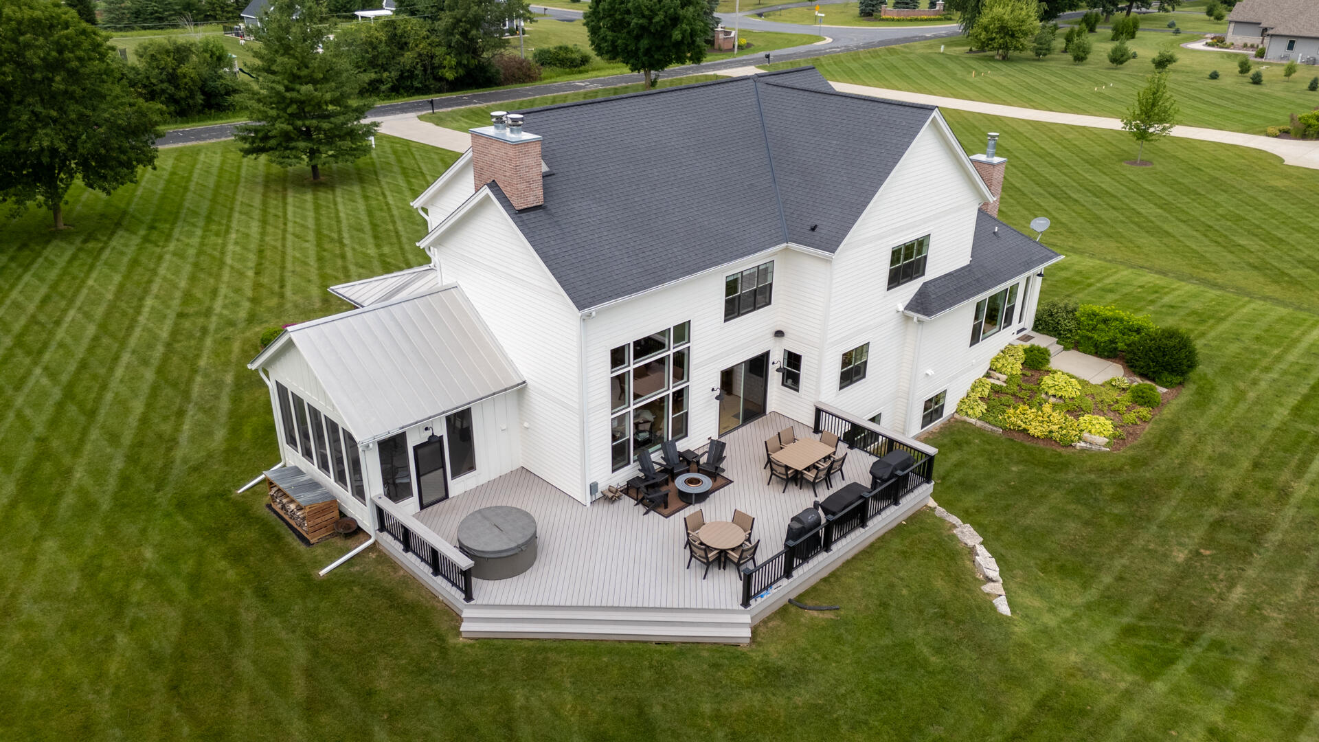 Wisconsin Lake Home for sale (MLS#: 1924862) at 998 N Griffith Rd, in Summit, Wisconsin. (7 of 64)