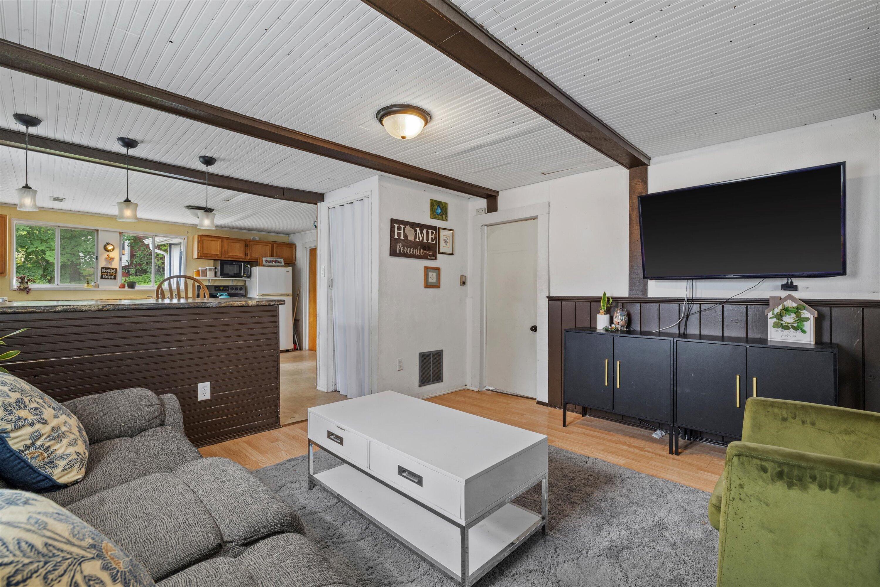 Wisconsin Lake Home for sale (MLS#: 1924866) at 7950  Greendale Ave, in Burlington, Wisconsin. (11 of 19)