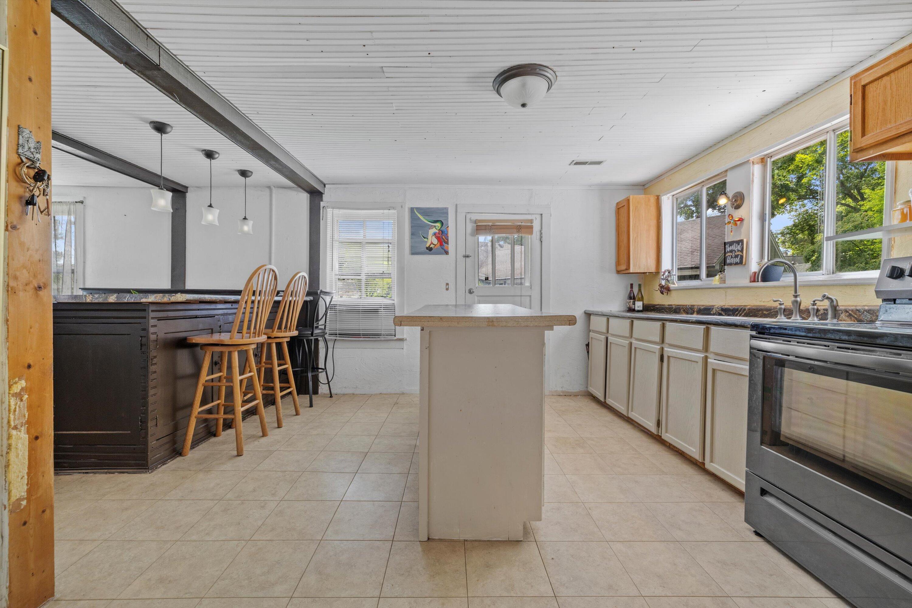 Wisconsin Lake Home for sale (MLS#: 1924866) at 7950  Greendale Ave, in Burlington, Wisconsin. (13 of 19)