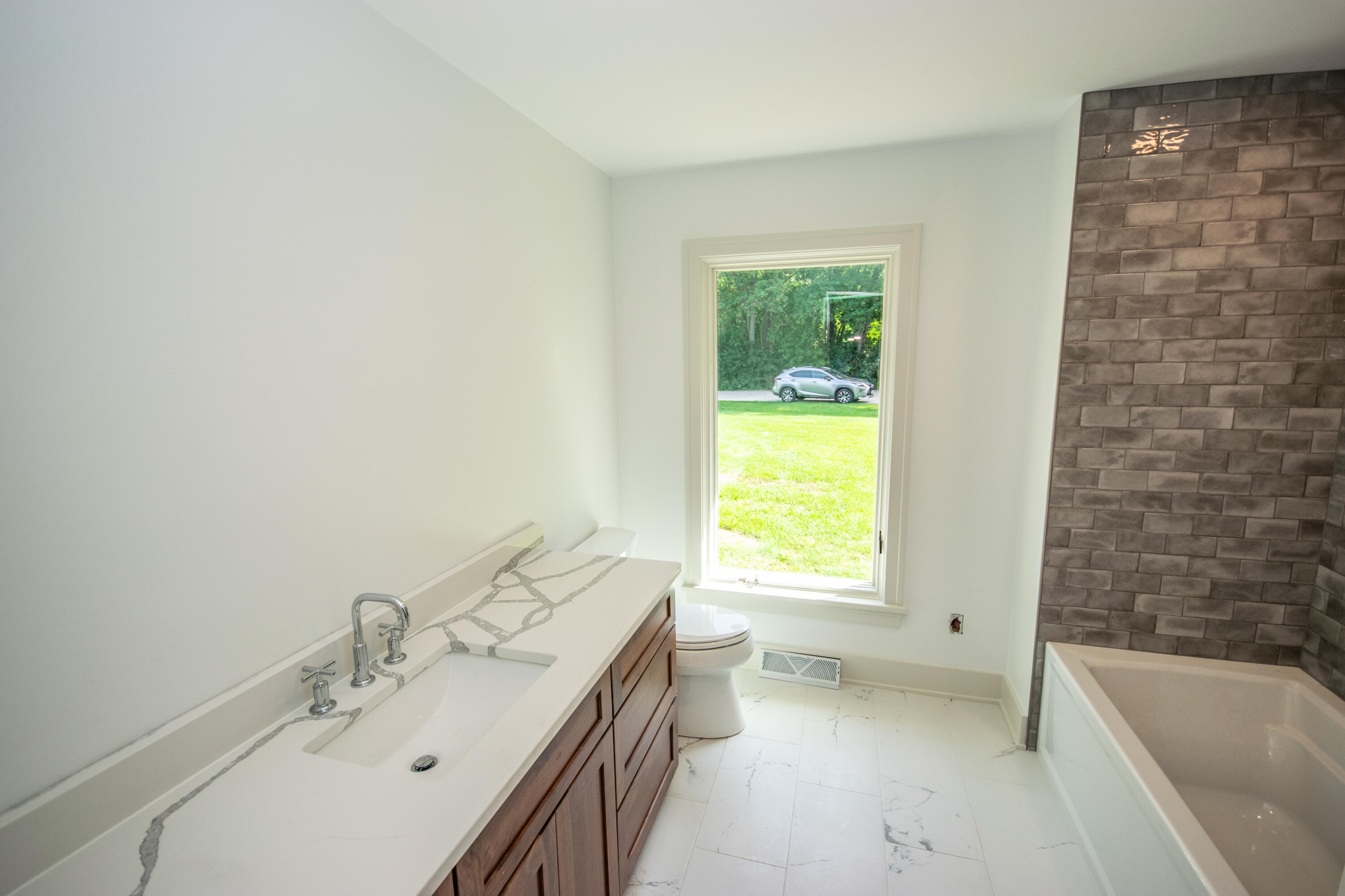 Wisconsin Lake Home for sale (MLS#: 1924908) at 5221  Little Cedar Ln, in West Bend, Wisconsin. (22 of 35)