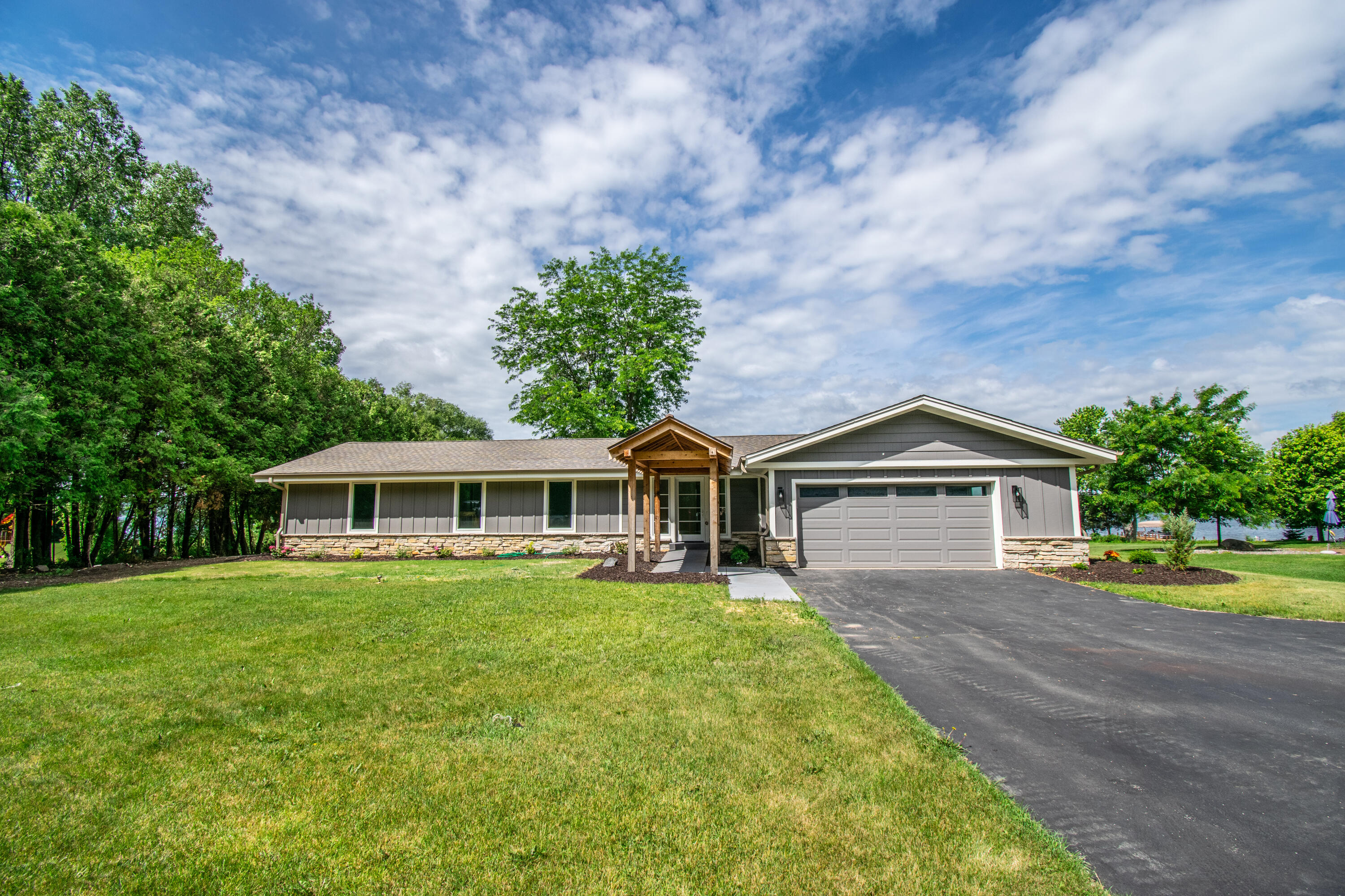 Wisconsin Lake Home for sale (MLS#: 1924908) at 5221  Little Cedar Ln, in West Bend, Wisconsin. (26 of 35)