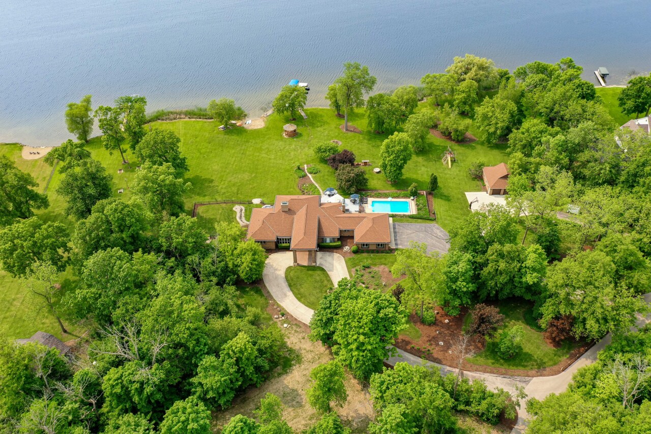 Wisconsin Lake Home for sale (MLS#: 1925001) at S82W15980  Bass Bay Ln, in Muskego, Wisconsin. (1 of 43)