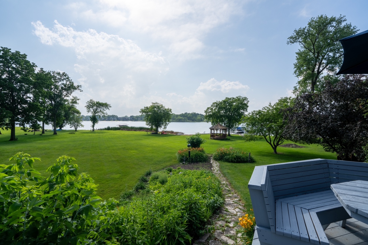 Wisconsin Lake Home for sale (MLS#: 1925001) at S82W15980  Bass Bay Ln, in Muskego, Wisconsin. (3 of 43)