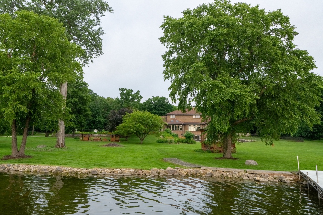 Wisconsin Lake Home for sale (MLS#: 1925001) at S82W15980  Bass Bay Ln, in Muskego, Wisconsin. (4 of 43)