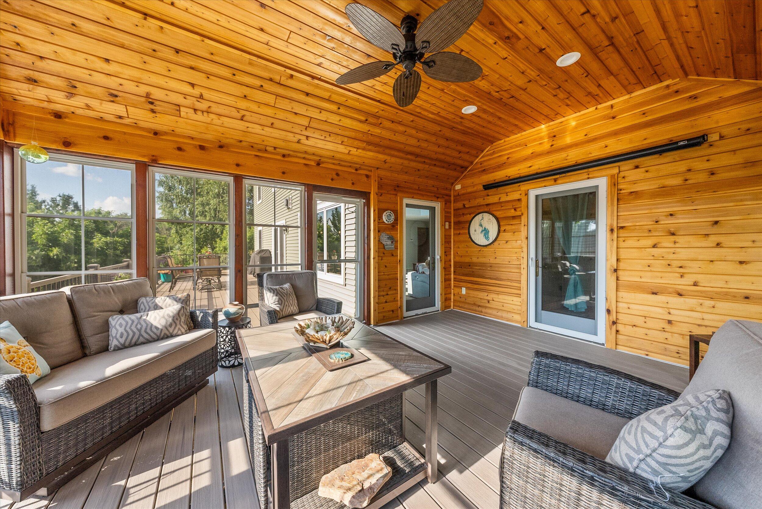 Wisconsin Lake Home for sale (MLS#: 1925018) at N5027  Sinissippi Point Rd, in Hubbard, Wisconsin. (16 of 76)