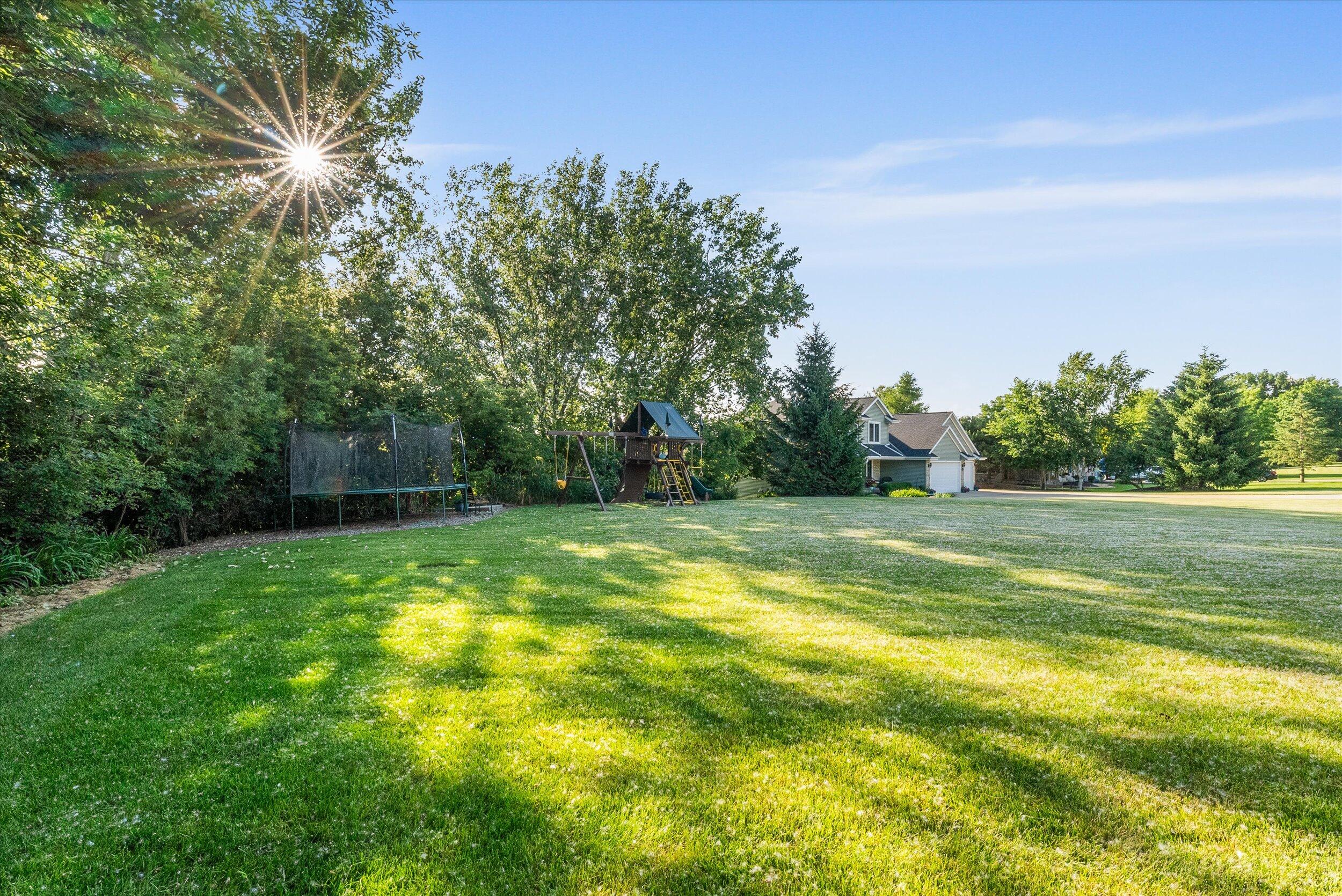Wisconsin Lake Home for sale (MLS#: 1925018) at N5027  Sinissippi Point Rd, in Hubbard, Wisconsin. (35 of 76)