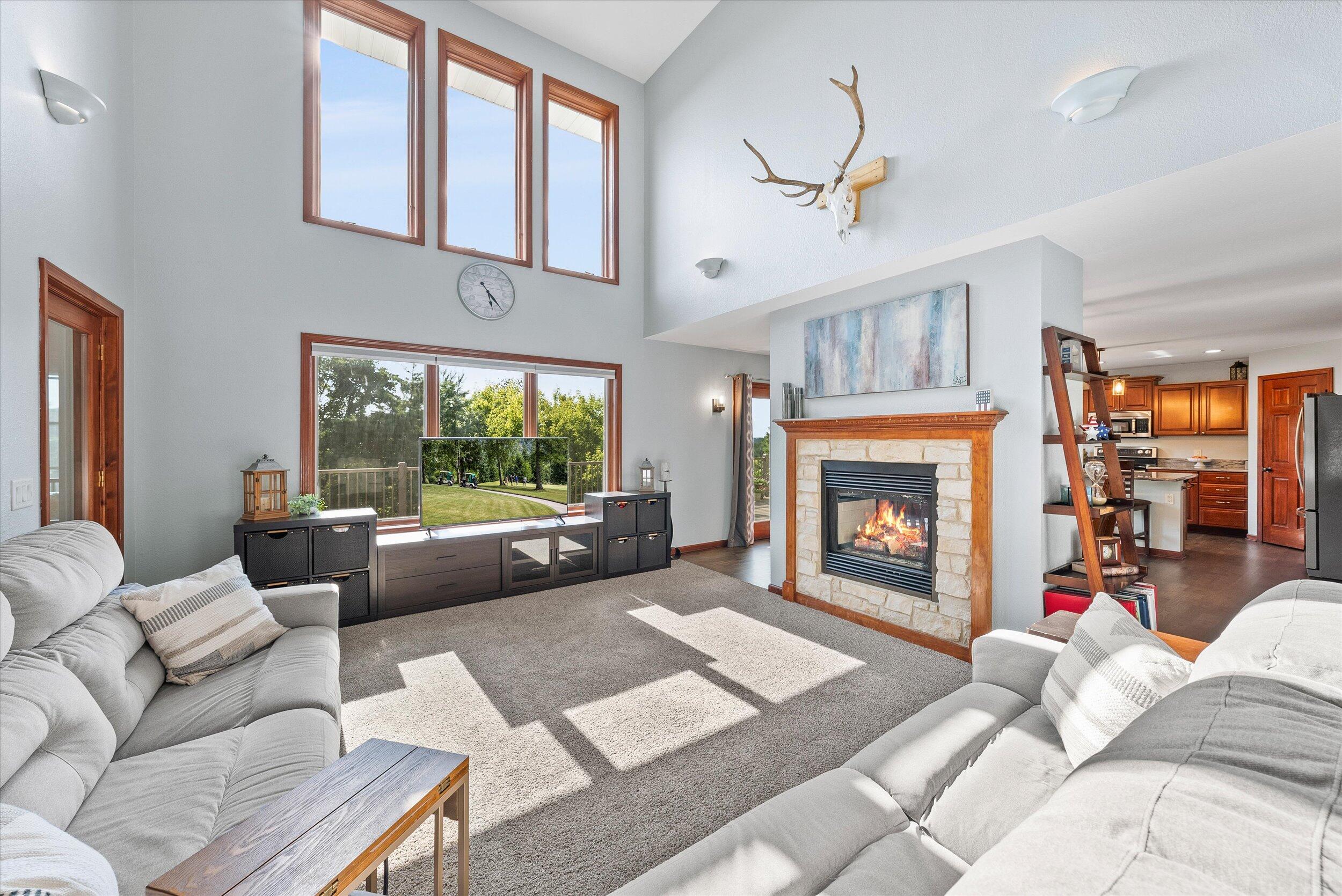 Wisconsin Lake Home for sale (MLS#: 1925018) at N5027  Sinissippi Point Rd, in Hubbard, Wisconsin. (9 of 76)