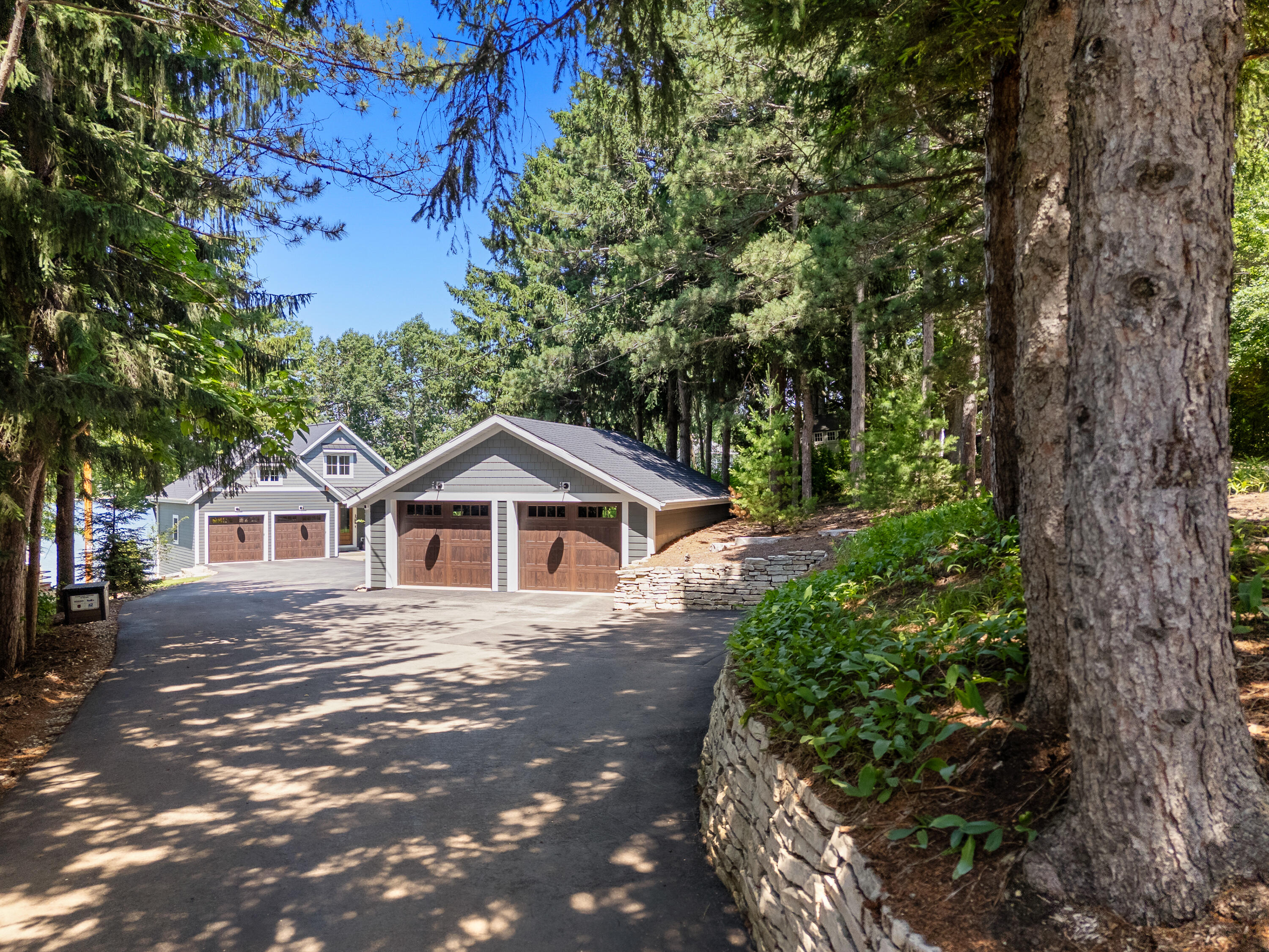 Wisconsin Lake Home for sale (MLS#: 1925079) at 5303 N Road 2A -, in West Bend, Wisconsin. (46 of 75)