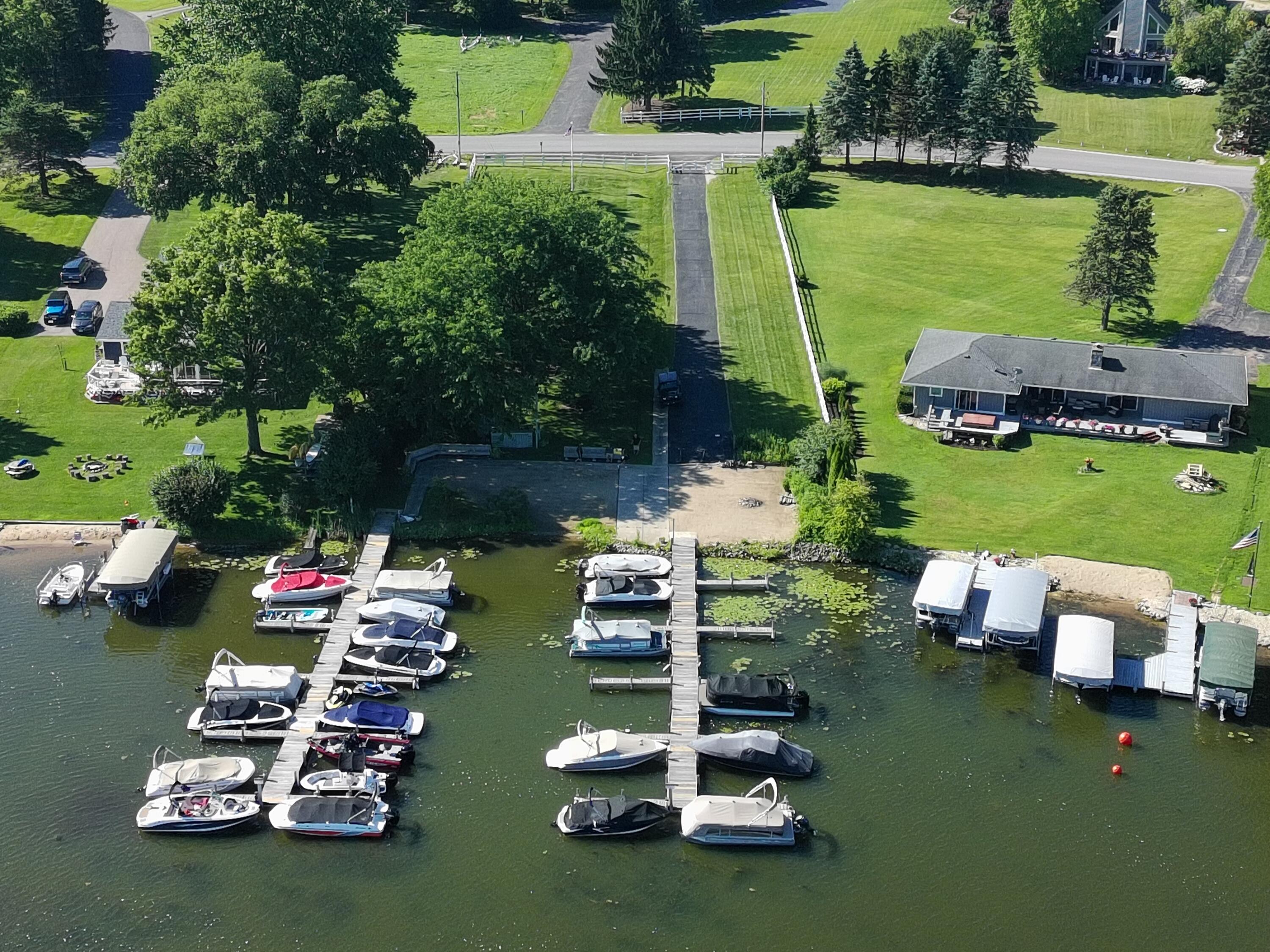 Wisconsin Lake Home for sale (MLS#: 1925173) at W5318  Briarwood Rd, in Sugar Creek, Wisconsin. (2 of 41)