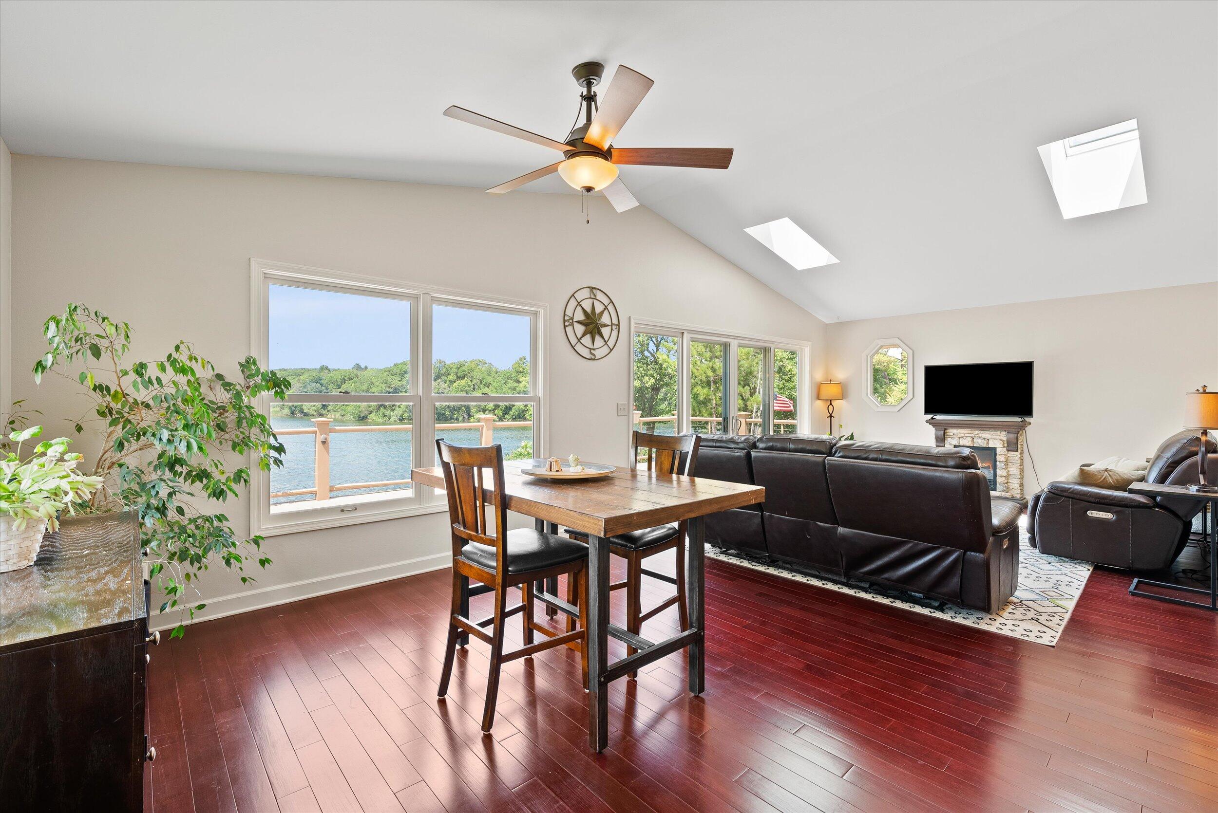 Wisconsin Lake Home for sale (MLS#: 1925300) at 105 E Lake Ln, in Richfield, Wisconsin. (15 of 54)
