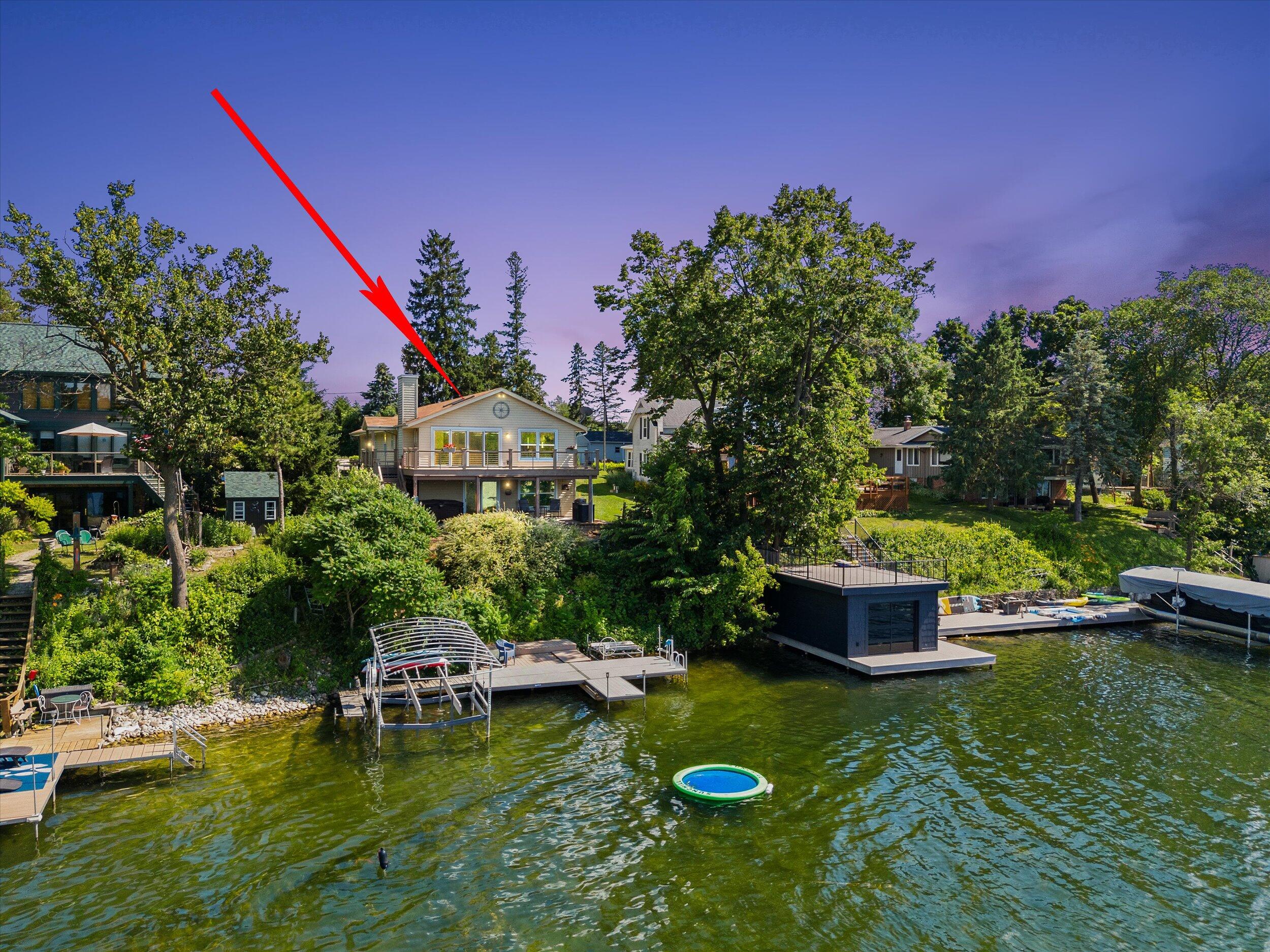 Wisconsin Lake Home for sale (MLS#: 1925300) at 105 E Lake Ln, in Richfield, Wisconsin. (3 of 54)