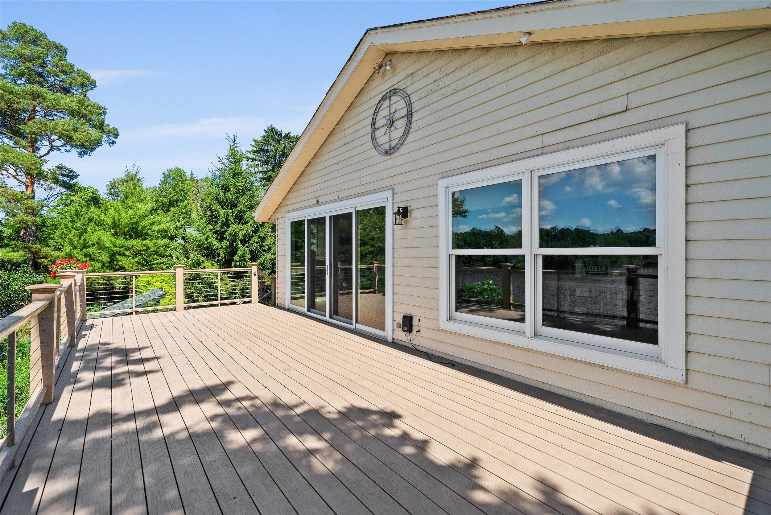 Wisconsin Lake Home for sale (MLS#: 1925300) at 105 E Lake Ln, in Richfield, Wisconsin. (45 of 54)