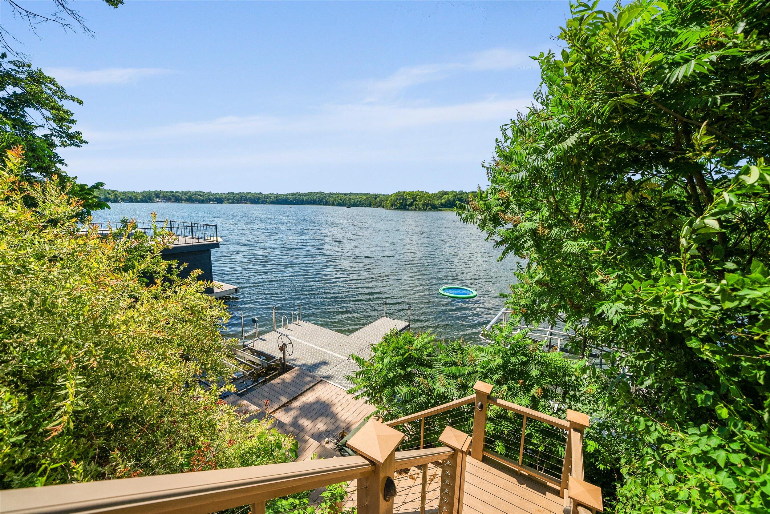 Wisconsin Lake Home for sale (MLS#: 1925300) at 105 E Lake Ln, in Richfield, Wisconsin. (50 of 54)