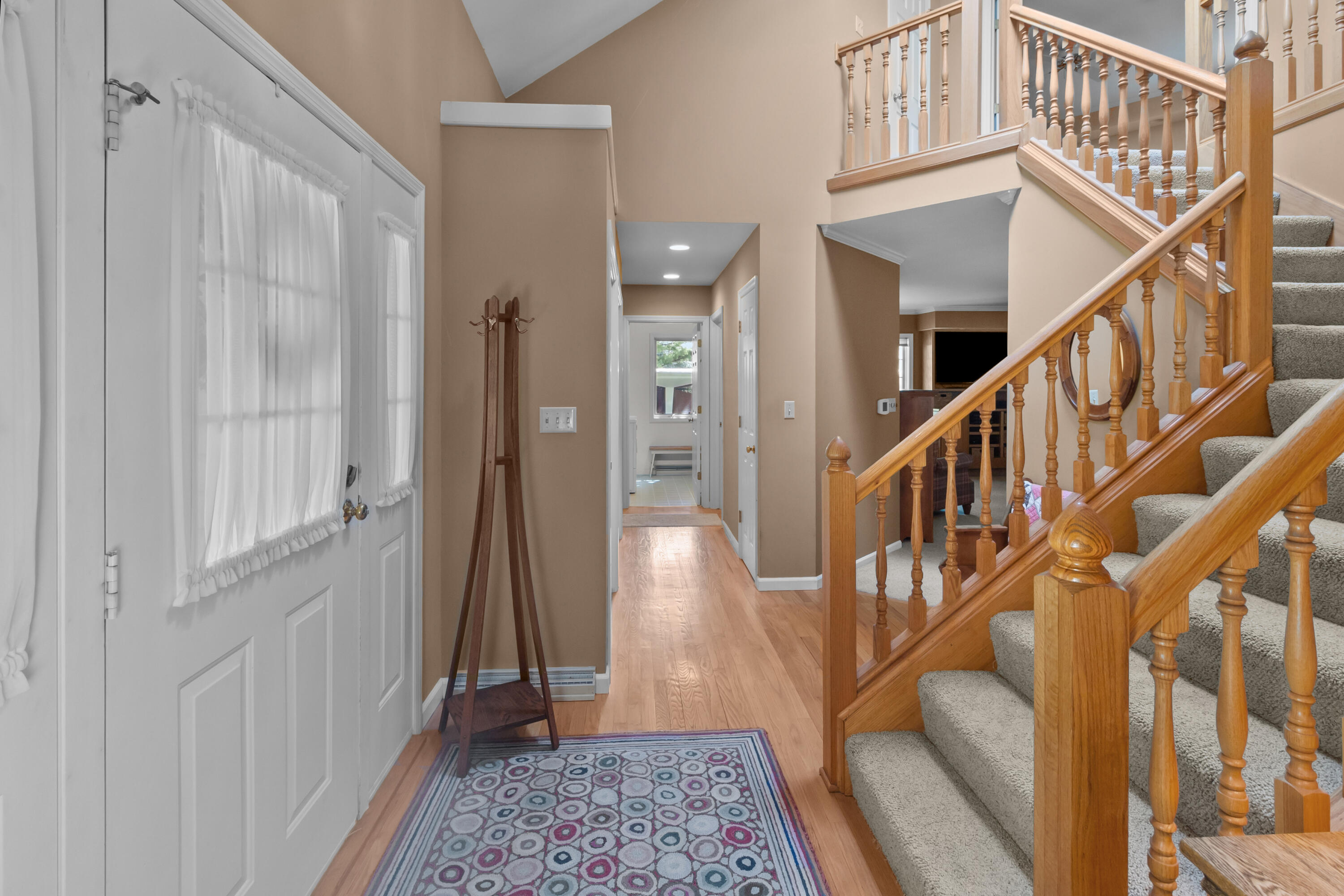Wisconsin Lake Home for sale (MLS#: 1925492) at 1554  Orchard Ln, in Lake Geneva, Wisconsin. (7 of 35)
