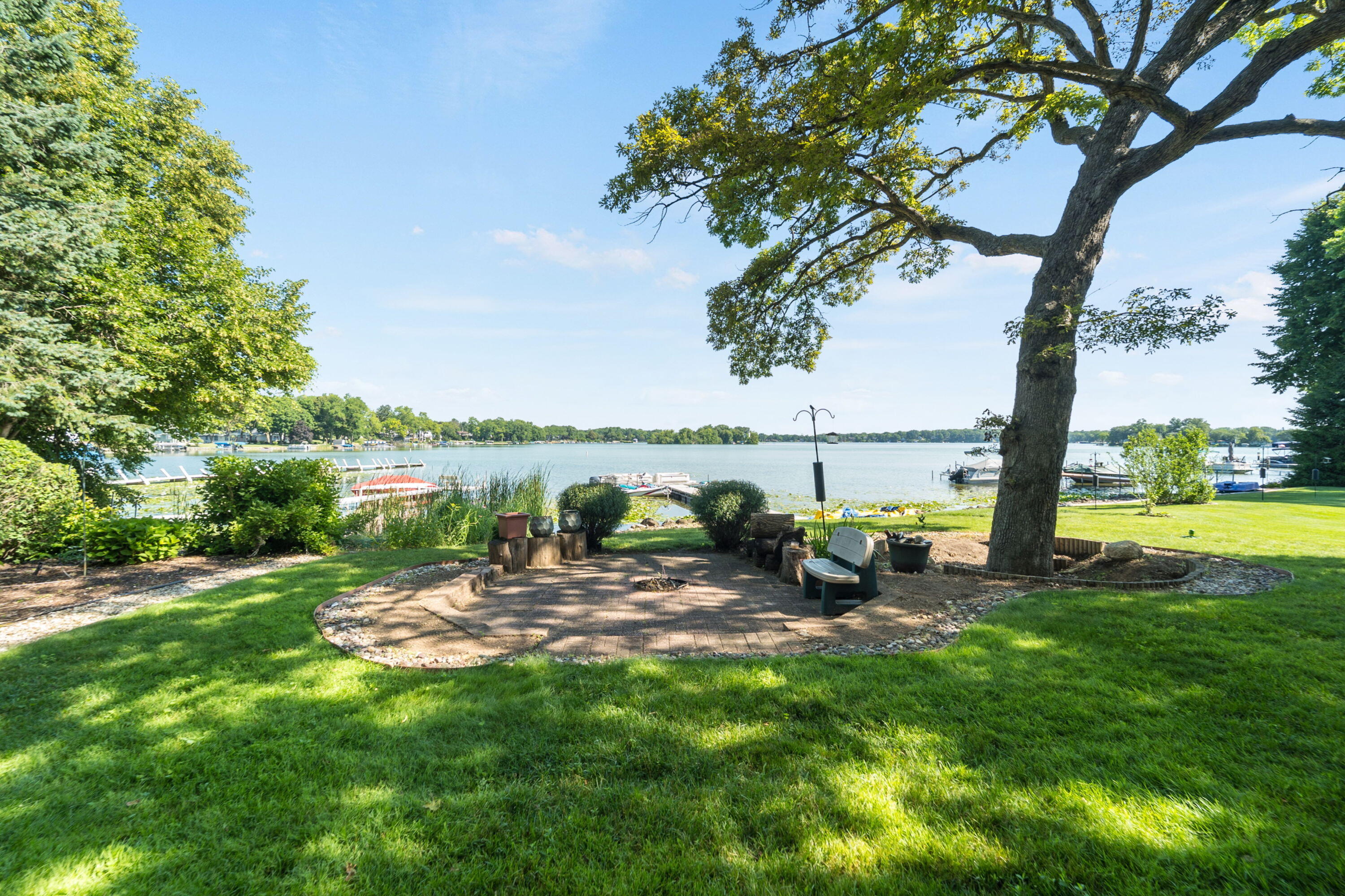 Wisconsin Lake Home for sale (MLS#: 1925496) at 31014  Weiler Rd, in Burlington, Wisconsin. (8 of 34)