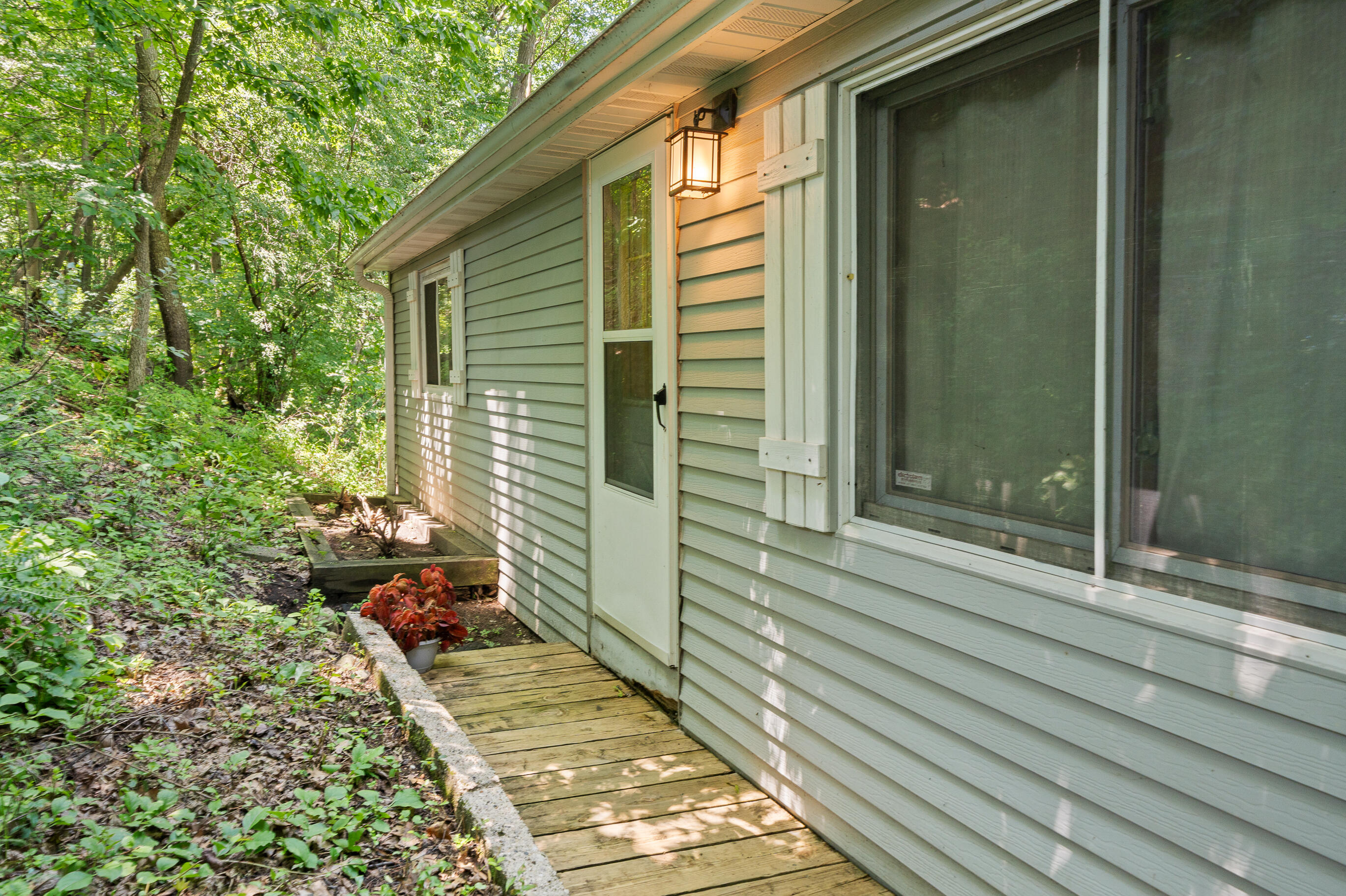Wisconsin Lake Home for sale (MLS#: 1925602) at W5680  Ridge Rd, in La Grange, Wisconsin. (53 of 56)