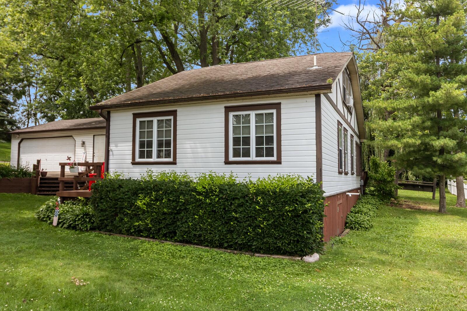Wisconsin Lake Home for sale (MLS#: 1925785) at 4117  Chestnut Ave, in Delavan, Wisconsin. (12 of 37)