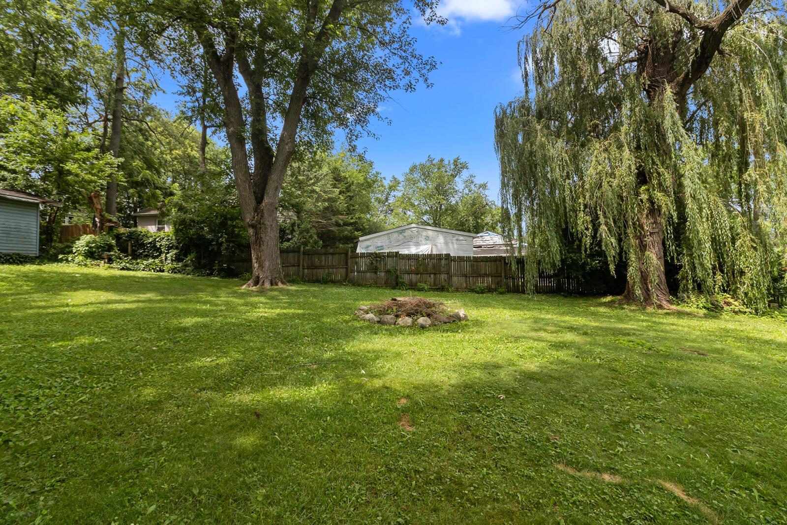 Wisconsin Lake Home for sale (MLS#: 1925785) at 4117  Chestnut Ave, in Delavan, Wisconsin. (33 of 37)