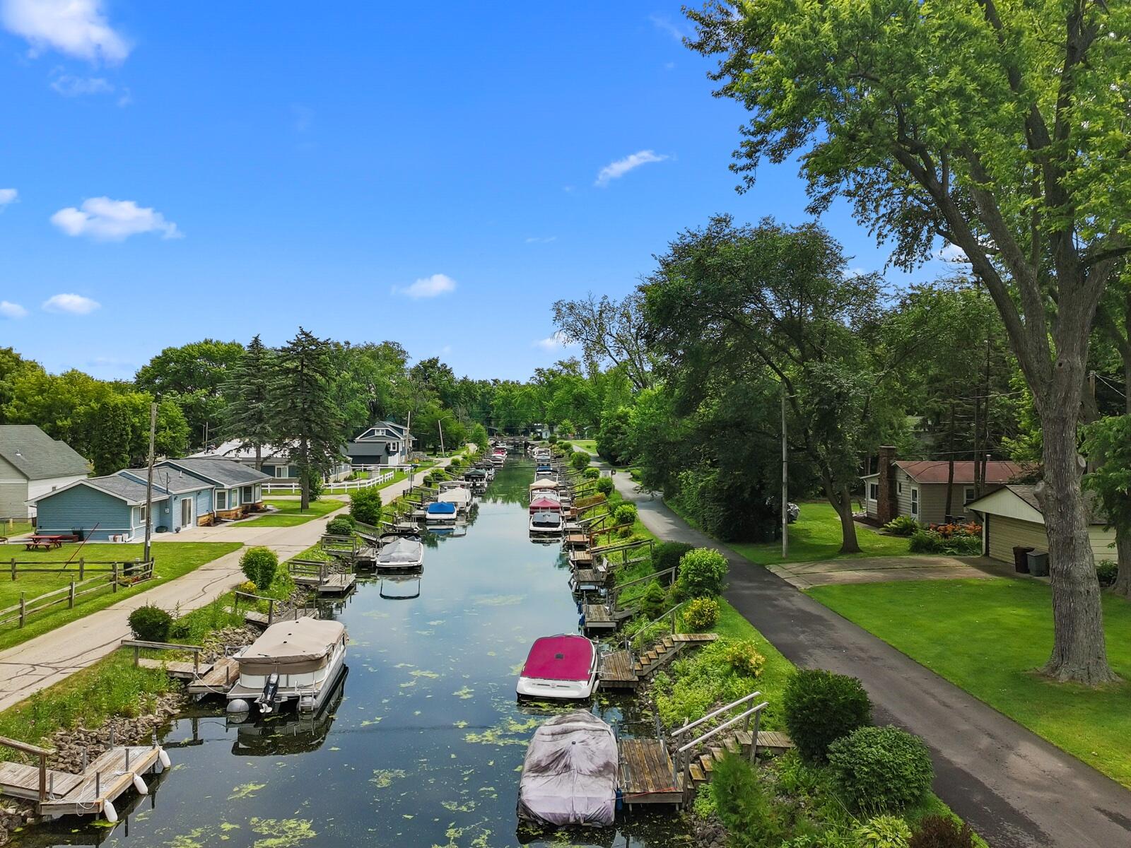Wisconsin Lake Home for sale (MLS#: 1925785) at 4117  Chestnut Ave, in Delavan, Wisconsin. (36 of 37)