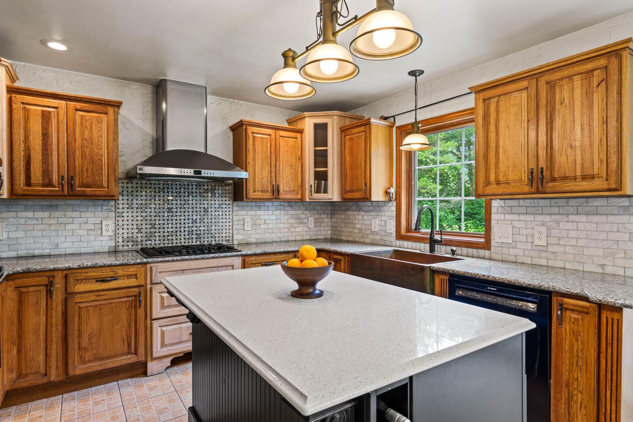 Wisconsin Lake Home for sale (MLS#: 1925786) at 412  Sand Hill Ln, in Dousman, Wisconsin. (21 of 57)