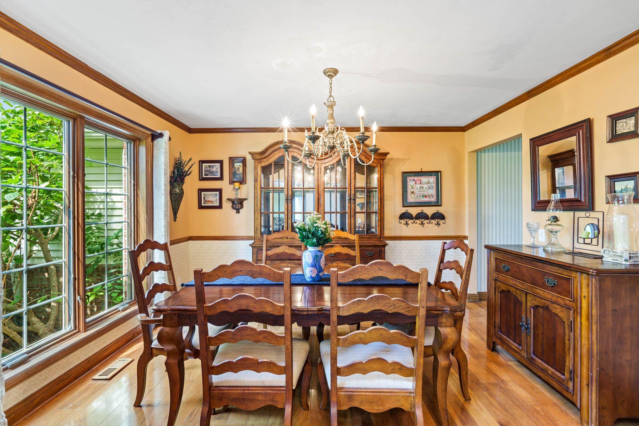 Wisconsin Lake Home for sale (MLS#: 1925786) at 412  Sand Hill Ln, in Dousman, Wisconsin. (27 of 57)