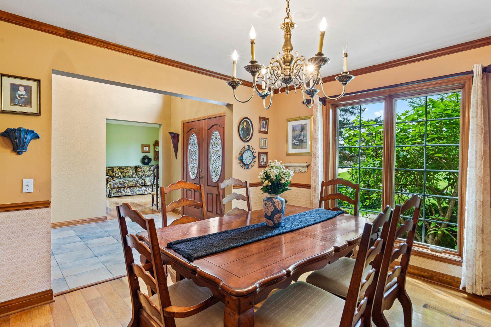 Wisconsin Lake Home for sale (MLS#: 1925786) at 412  Sand Hill Ln, in Dousman, Wisconsin. (29 of 57)