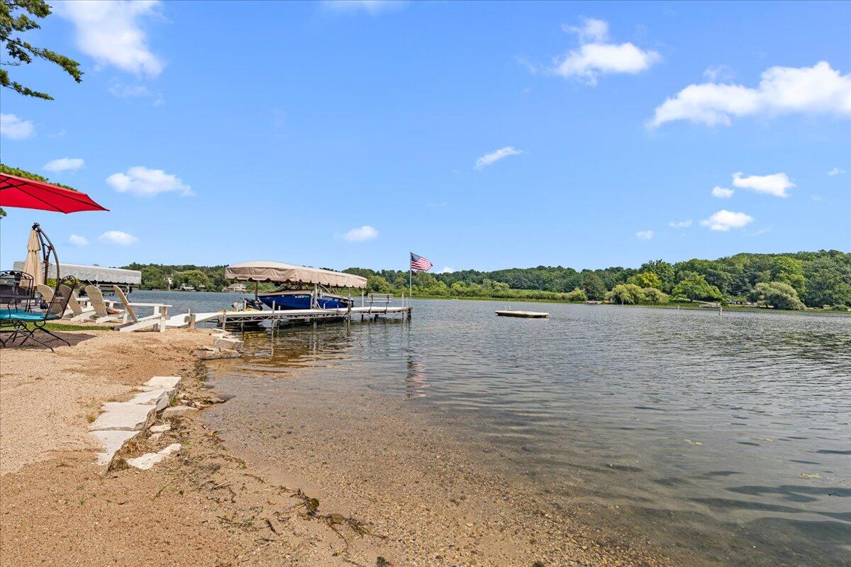 Wisconsin Lake Home for sale (MLS#: 1925817) at 3935  Oak Ave, in Polk, Wisconsin. (3 of 94)