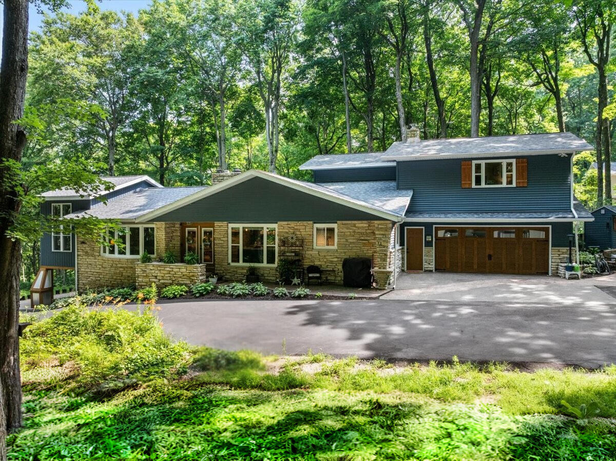 Wisconsin Lake Home for sale (MLS#: 1925817) at 3935  Oak Ave, in Polk, Wisconsin. (5 of 94)