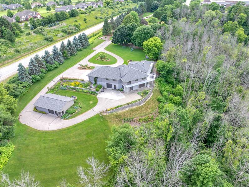 Wisconsin Lake Home for sale (MLS#: 1925942) at 752  Dartmouth Dr, in Sheboygan Falls, Wisconsin. (2 of 53)