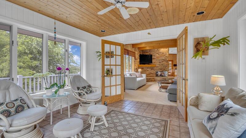 Wisconsin Lake Home for sale (MLS#: 1925942) at 752  Dartmouth Dr, in Sheboygan Falls, Wisconsin. (12 of 53)