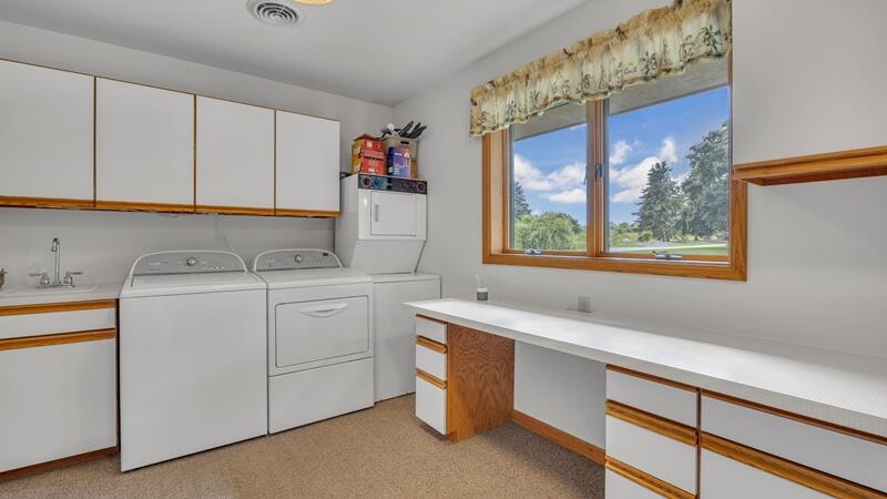 Wisconsin Lake Home for sale (MLS#: 1925942) at 752  Dartmouth Dr, in Sheboygan Falls, Wisconsin. (19 of 53)