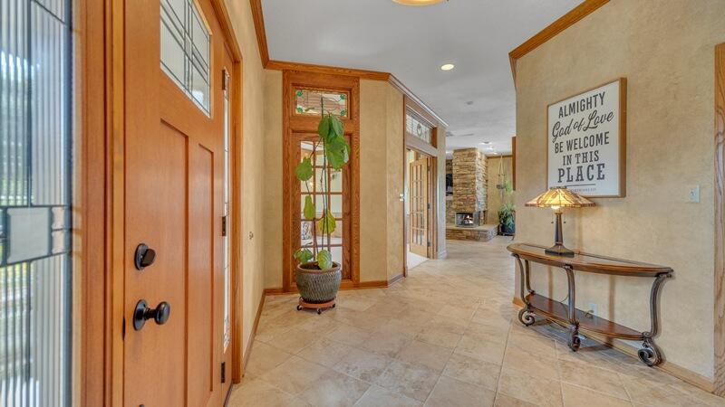 Wisconsin Lake Home for sale (MLS#: 1925942) at 752  Dartmouth Dr, in Sheboygan Falls, Wisconsin. (4 of 53)