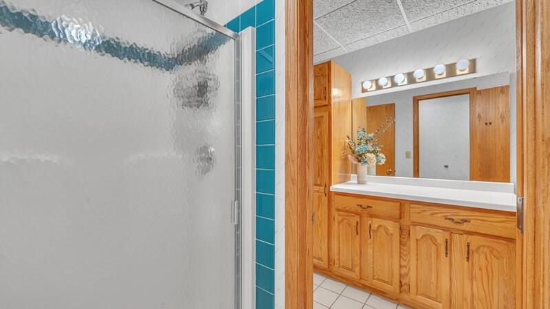 Wisconsin Lake Home for sale (MLS#: 1925942) at 752  Dartmouth Dr, in Sheboygan Falls, Wisconsin. (37 of 53)