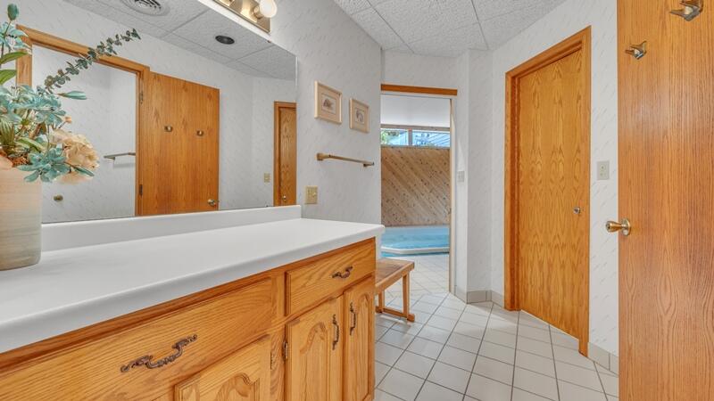 Wisconsin Lake Home for sale (MLS#: 1925942) at 752  Dartmouth Dr, in Sheboygan Falls, Wisconsin. (38 of 53)