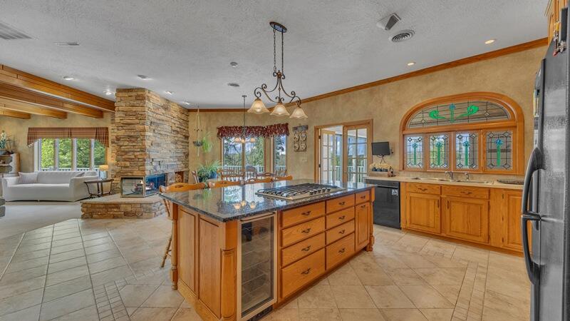Wisconsin Lake Home for sale (MLS#: 1925942) at 752  Dartmouth Dr, in Sheboygan Falls, Wisconsin. (5 of 53)