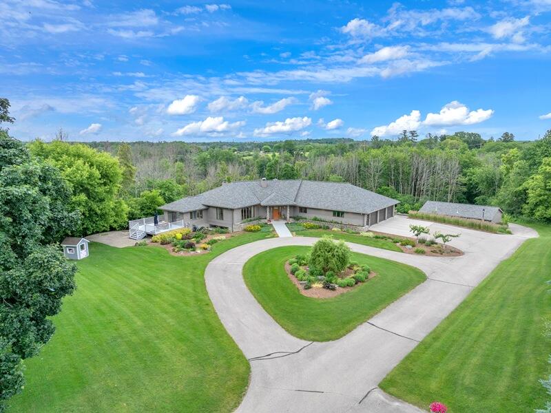 Wisconsin Lake Home for sale (MLS#: 1925942) at 752  Dartmouth Dr, in Sheboygan Falls, Wisconsin. (44 of 53)
