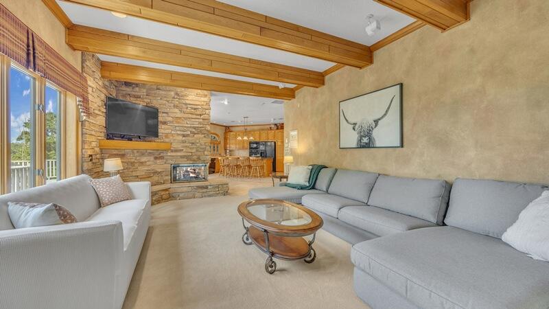 Wisconsin Lake Home for sale (MLS#: 1925942) at 752  Dartmouth Dr, in Sheboygan Falls, Wisconsin. (10 of 53)