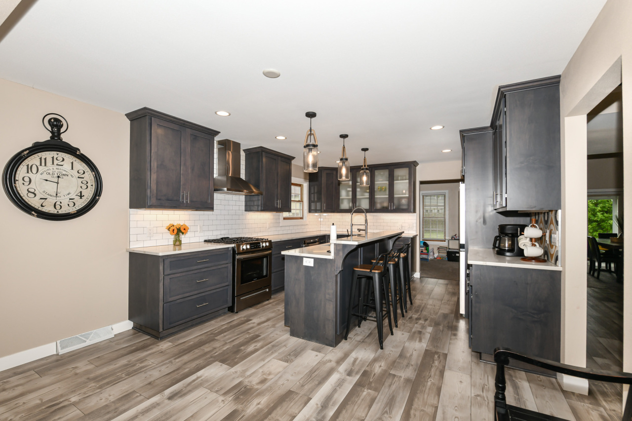 Wisconsin Lake Home for sale (MLS#: 1926003) at W156S7962  Audrey Ct, in Muskego, Wisconsin. (12 of 42)