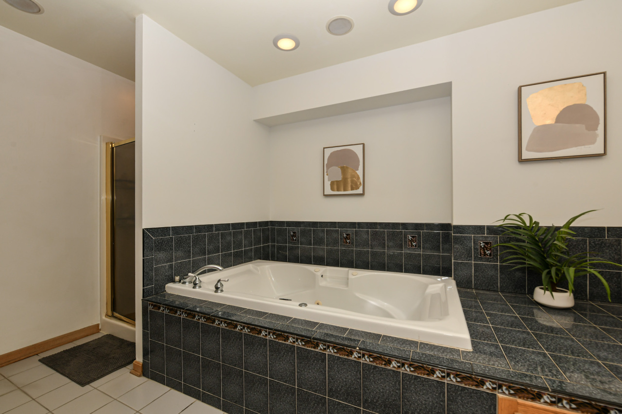 Wisconsin Lake Home for sale (MLS#: 1926003) at W156S7962  Audrey Ct, in Muskego, Wisconsin. (26 of 42)
