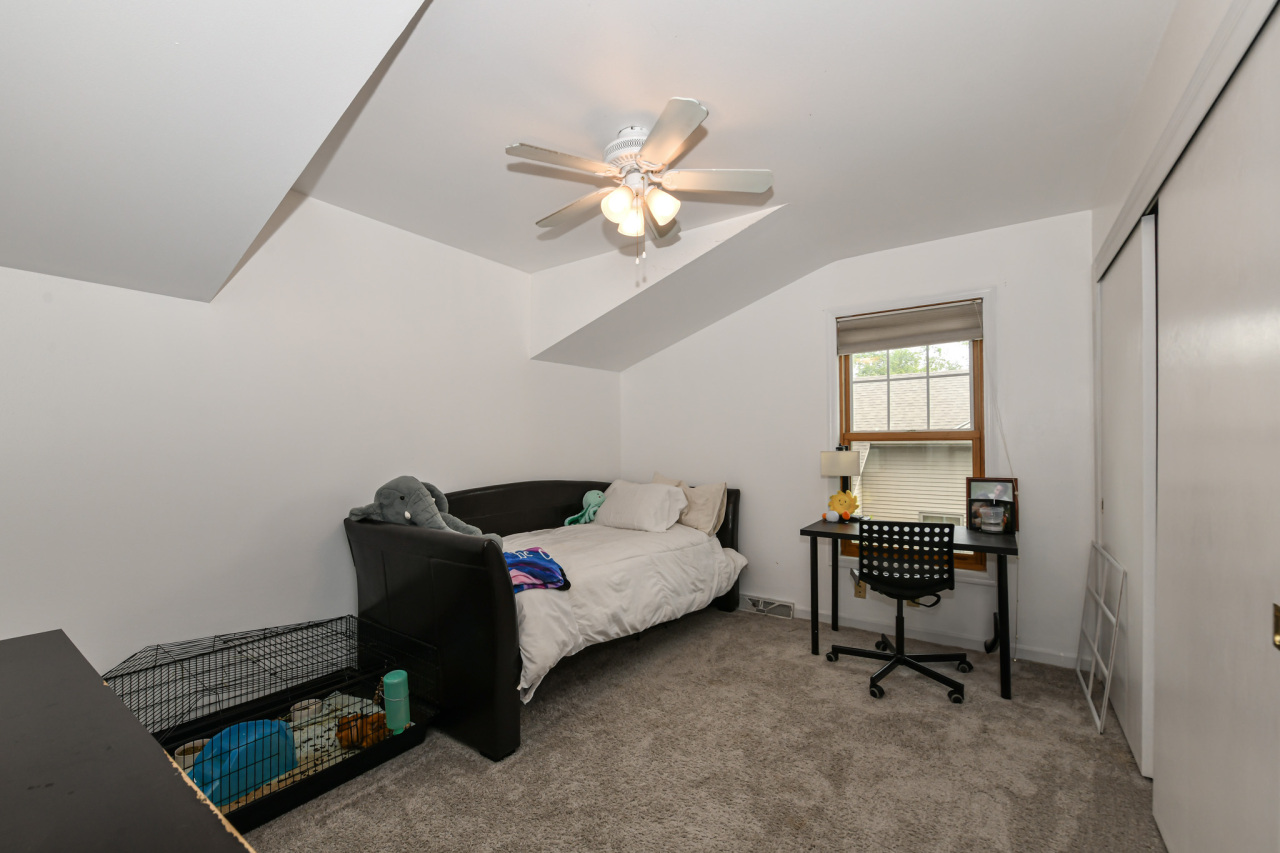 Wisconsin Lake Home for sale (MLS#: 1926003) at W156S7962  Audrey Ct, in Muskego, Wisconsin. (28 of 42)