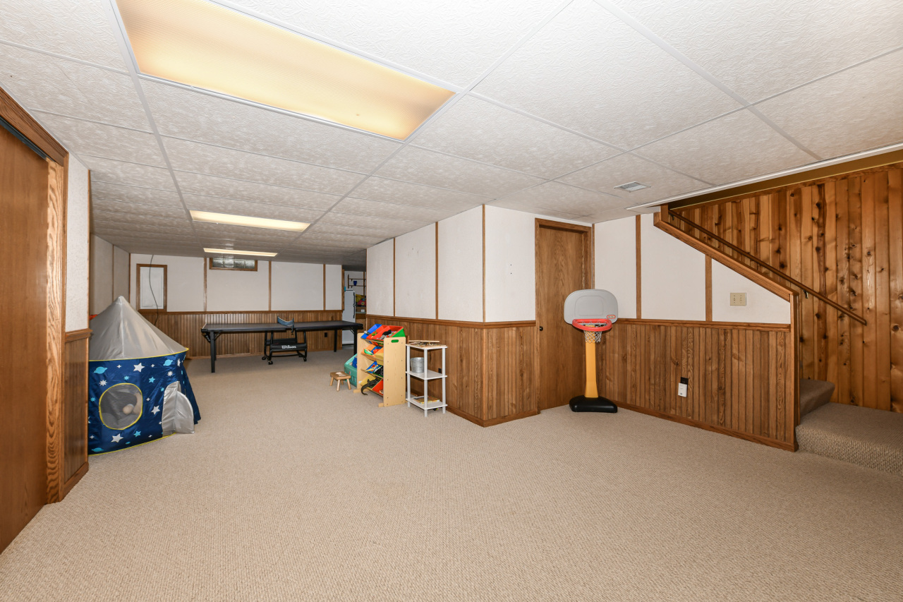 Wisconsin Lake Home for sale (MLS#: 1926003) at W156S7962  Audrey Ct, in Muskego, Wisconsin. (33 of 42)