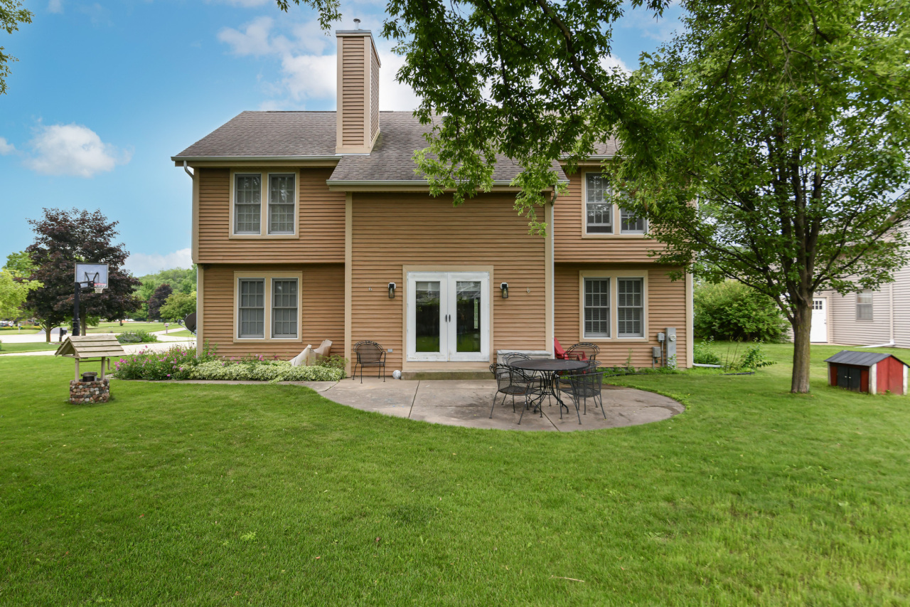 Wisconsin Lake Home for sale (MLS#: 1926003) at W156S7962  Audrey Ct, in Muskego, Wisconsin. (37 of 42)