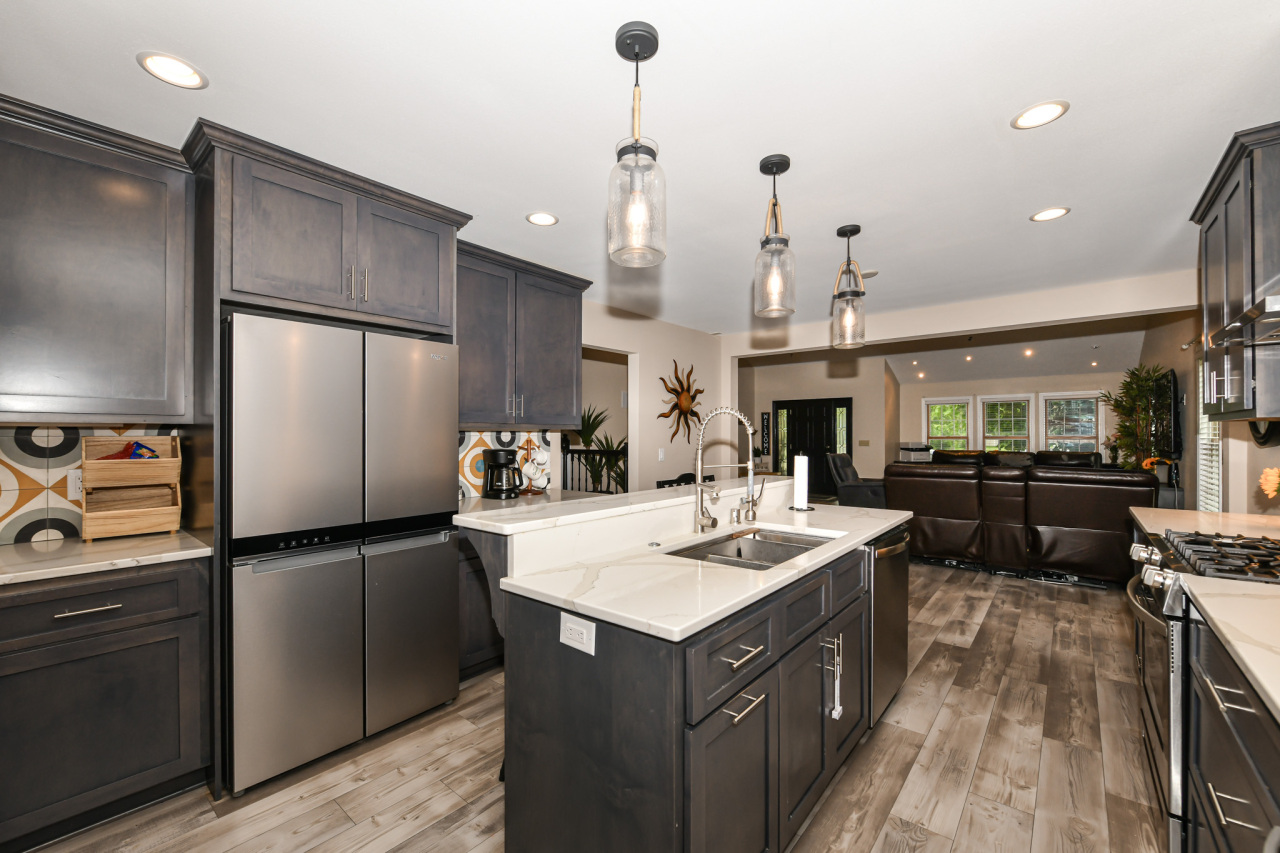 Wisconsin Lake Home for sale (MLS#: 1926003) at W156S7962  Audrey Ct, in Muskego, Wisconsin. (8 of 42)