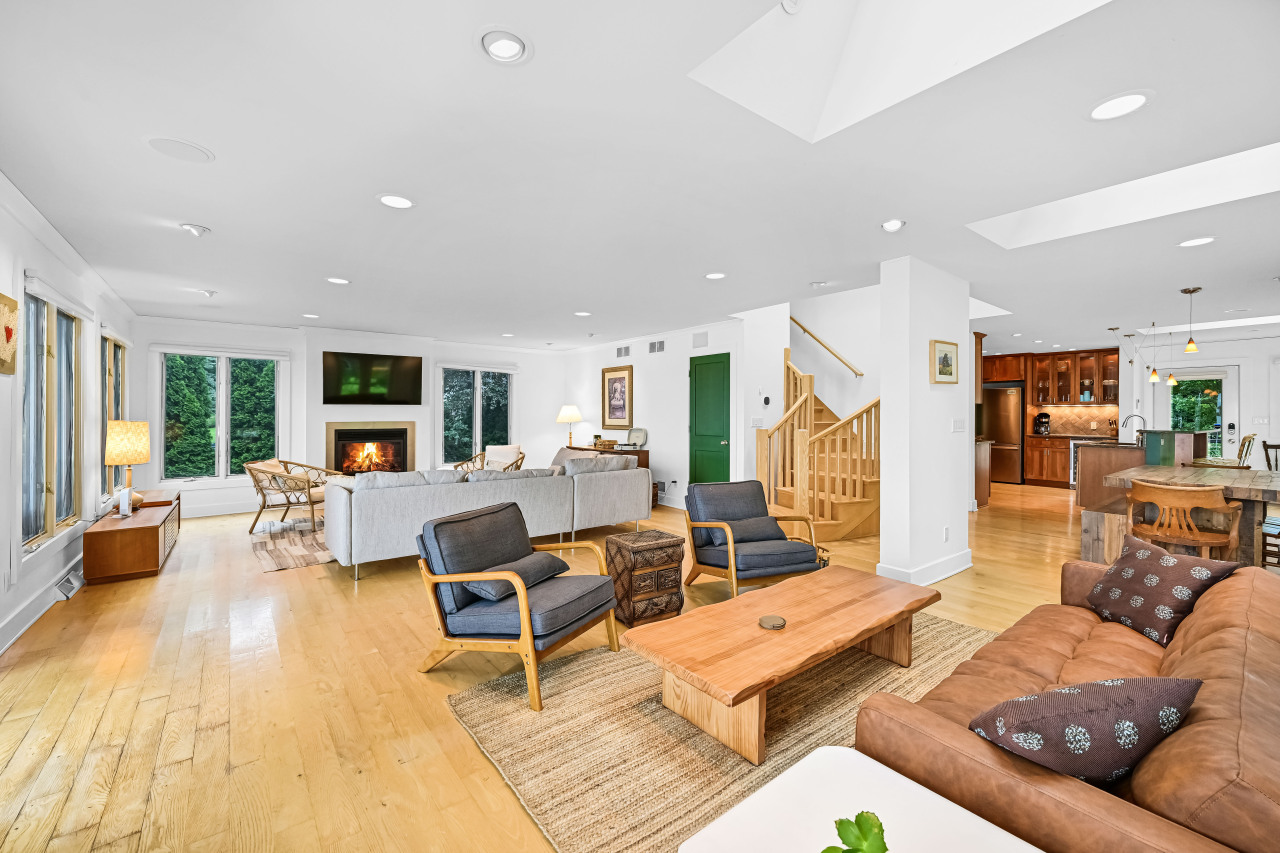 Wisconsin Lake Home for sale (MLS#: 1926129) at 23235 N Shore Dr, in Dover, Wisconsin. (13 of 46)