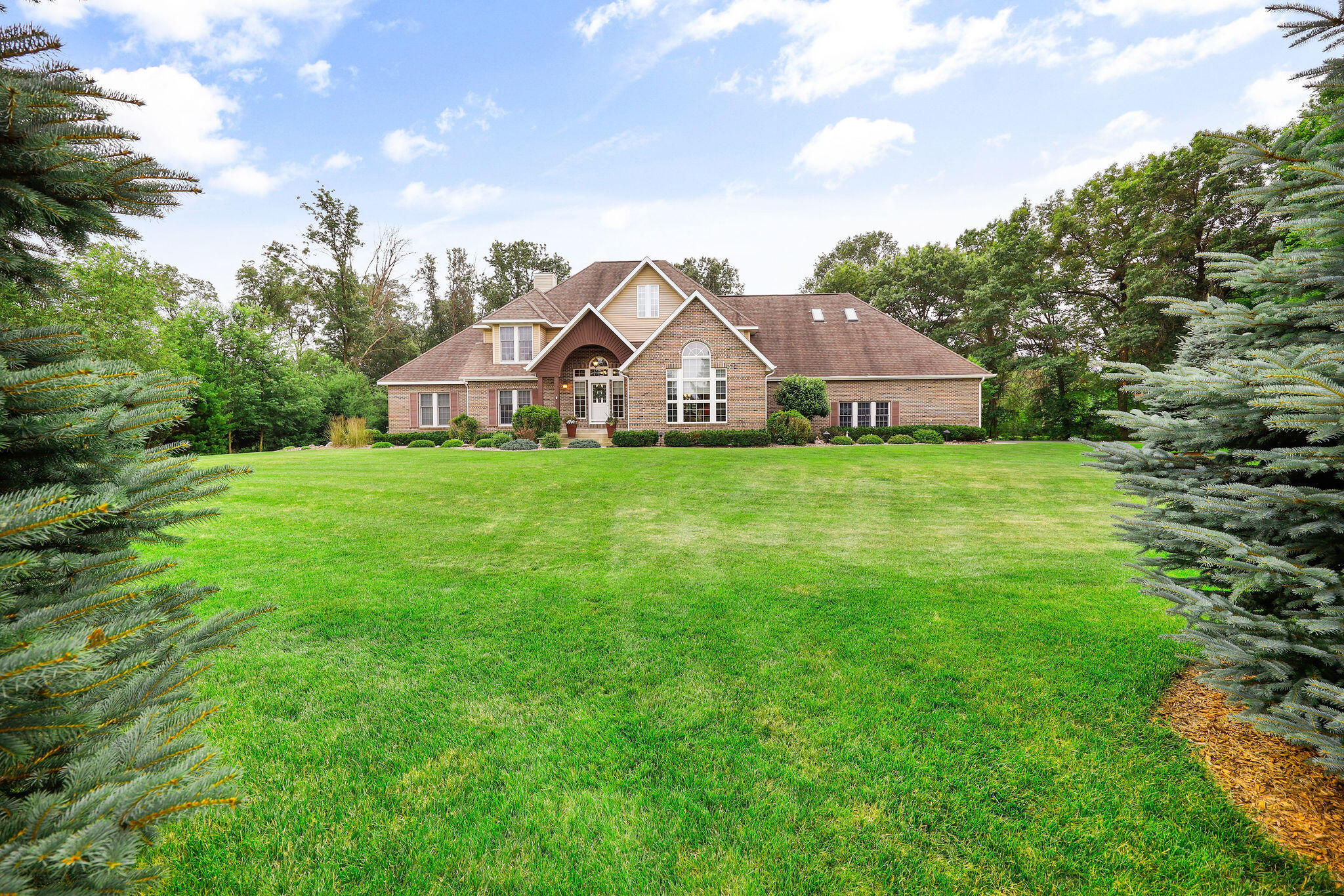 Wisconsin Lake Home for sale (MLS#: 1926154) at N7786  Legend Lake Cir, in Germantown, Wisconsin. (1 of 61)