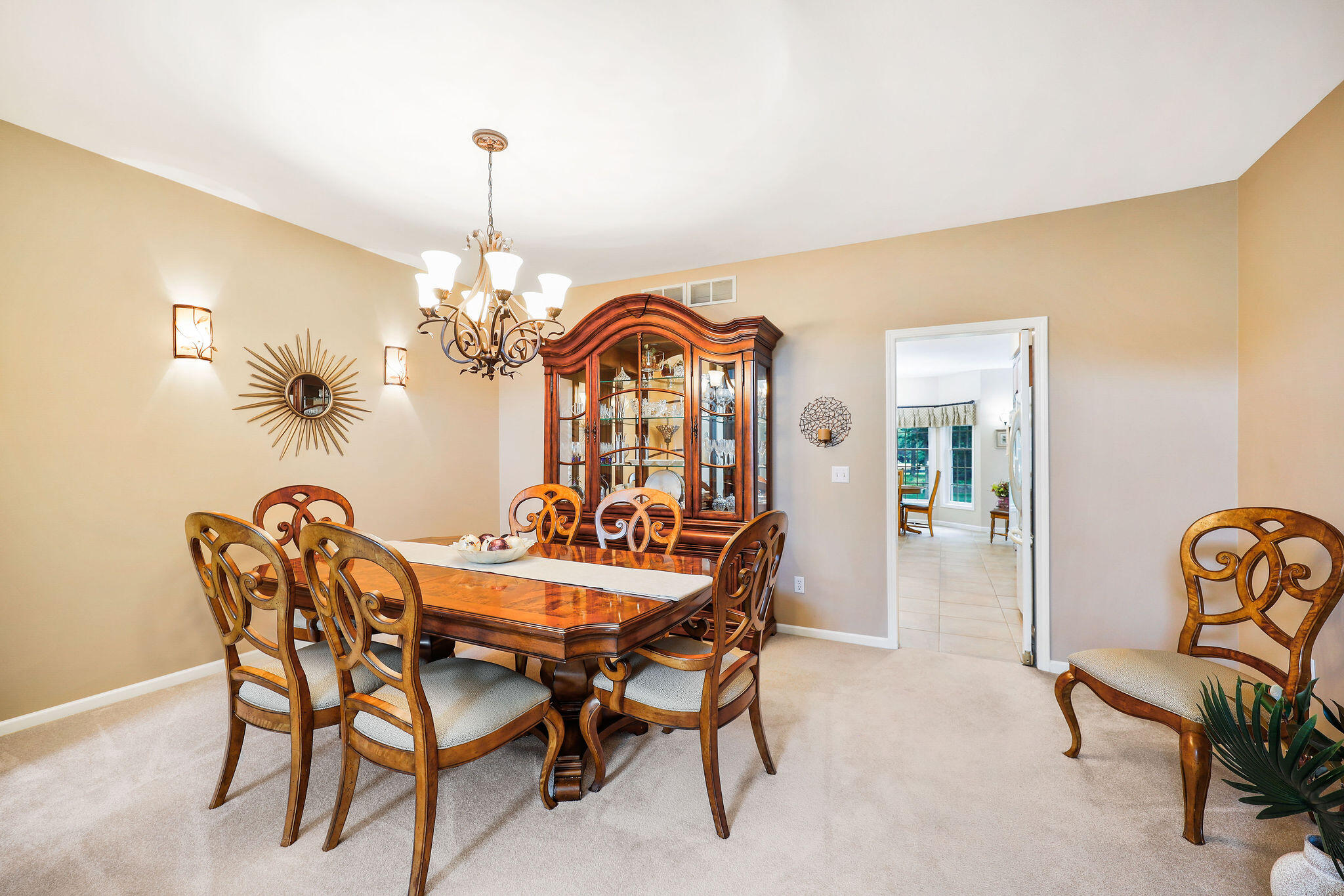 Wisconsin Lake Home for sale (MLS#: 1926154) at N7786  Legend Lake Cir, in Germantown, Wisconsin. (18 of 61)