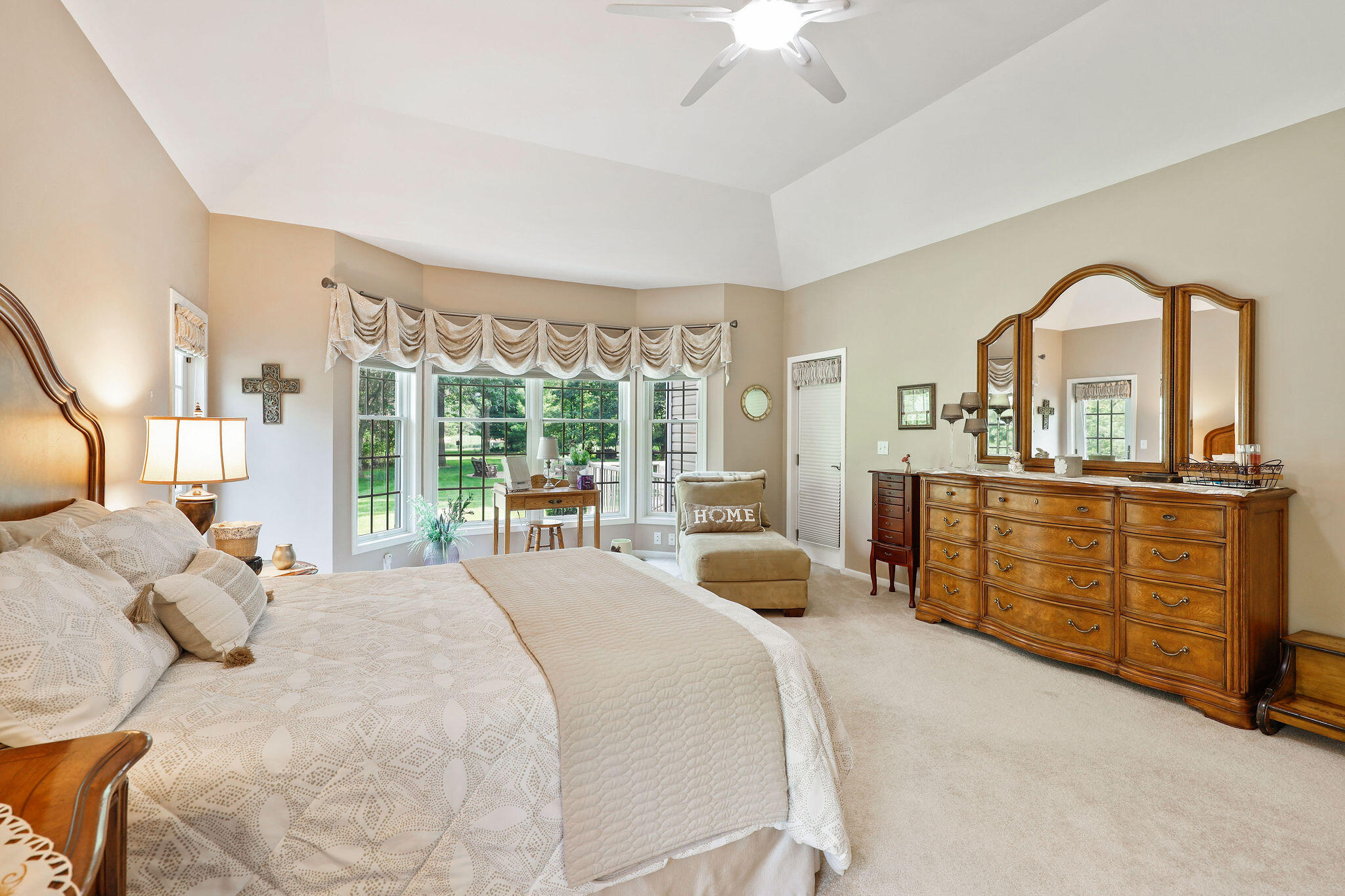 Wisconsin Lake Home for sale (MLS#: 1926154) at N7786  Legend Lake Cir, in Germantown, Wisconsin. (23 of 61)